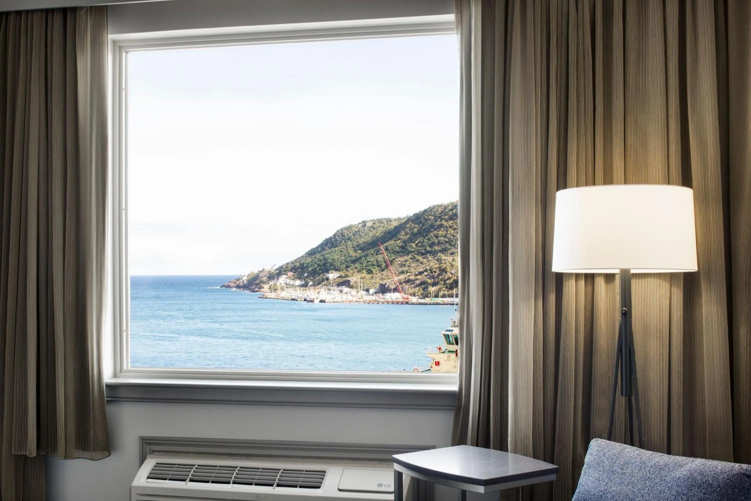 Photo of the whole room in Courtyard by Marriott St. John's Newfoundland