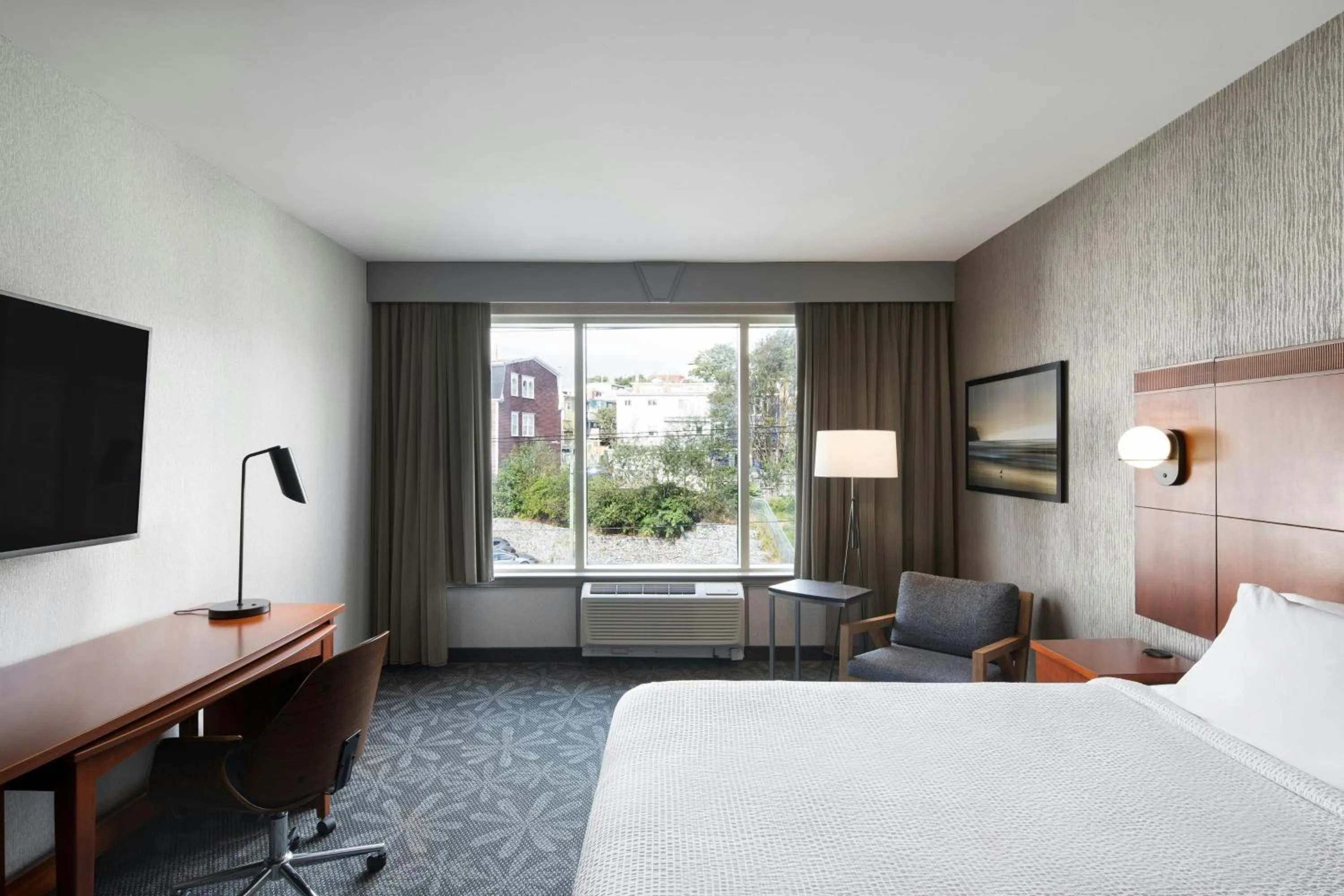 Photo of the whole room, Bed in Courtyard by Marriott St. John's Newfoundland