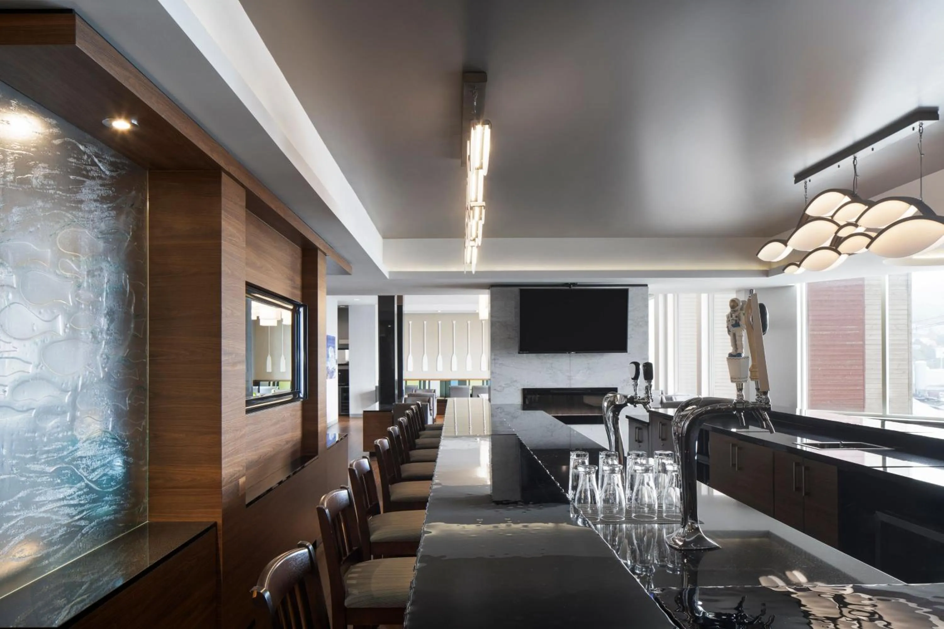 Restaurant/places to eat in Courtyard by Marriott St. John's Newfoundland