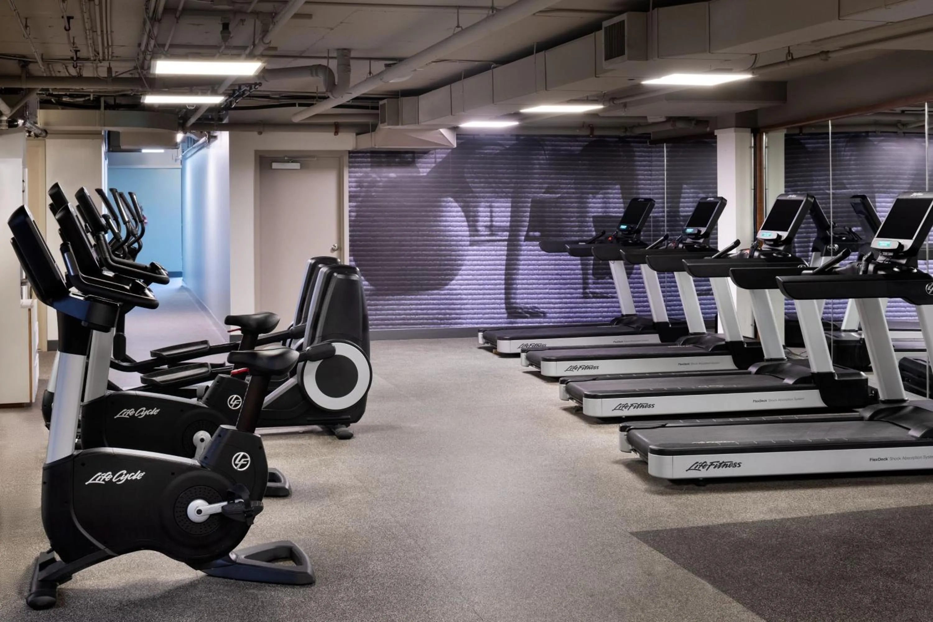 Fitness centre/facilities in Delta Hotels by Marriott Grand Okanagan Resort