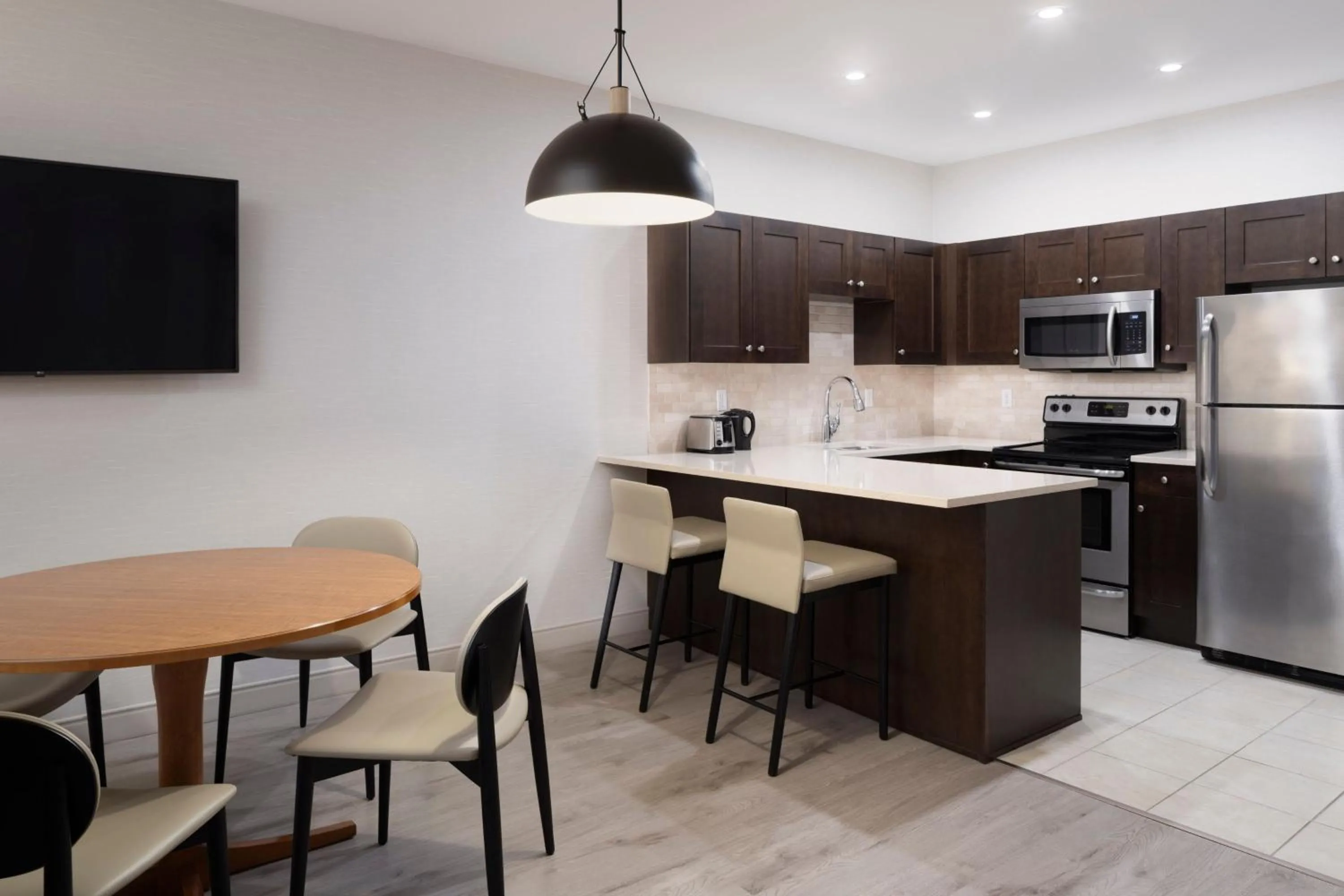 Bedroom in Delta Hotels by Marriott Grand Okanagan Resort