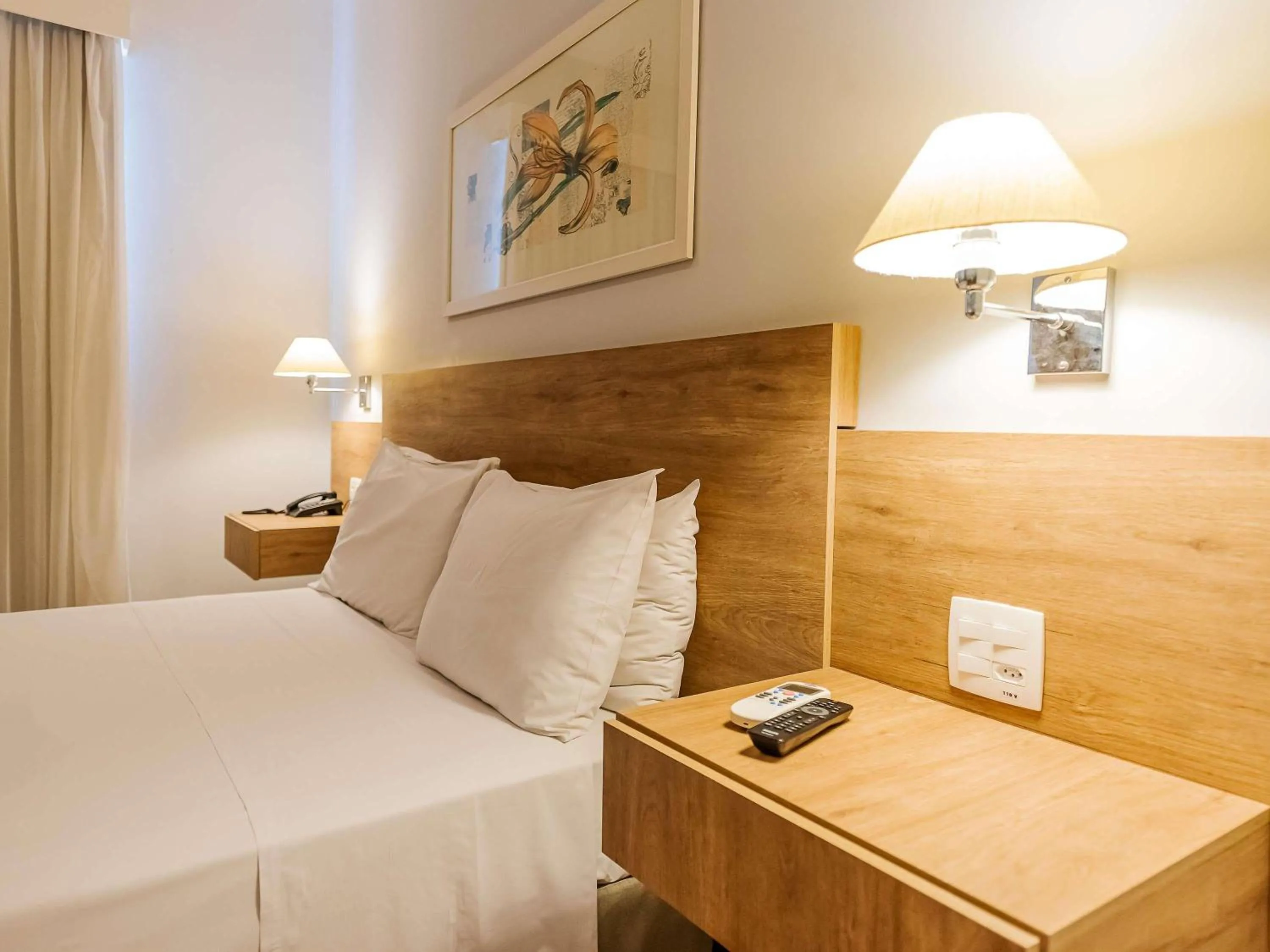 Bedroom, Bed in Ibis Styles Campinas Alphaville