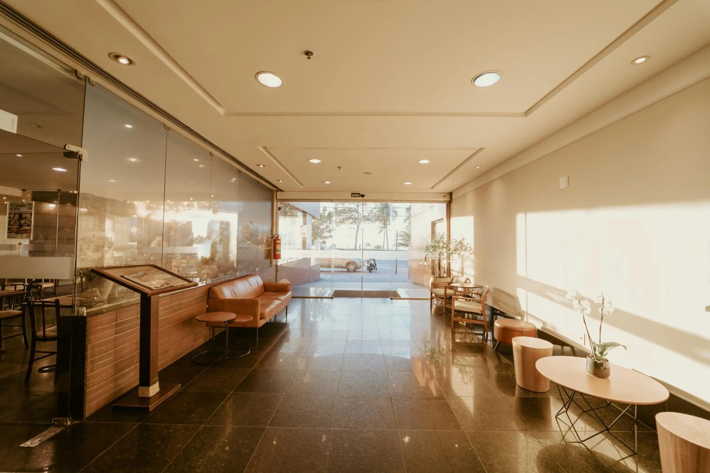 Lobby or reception in Vitoria Praia Hotel