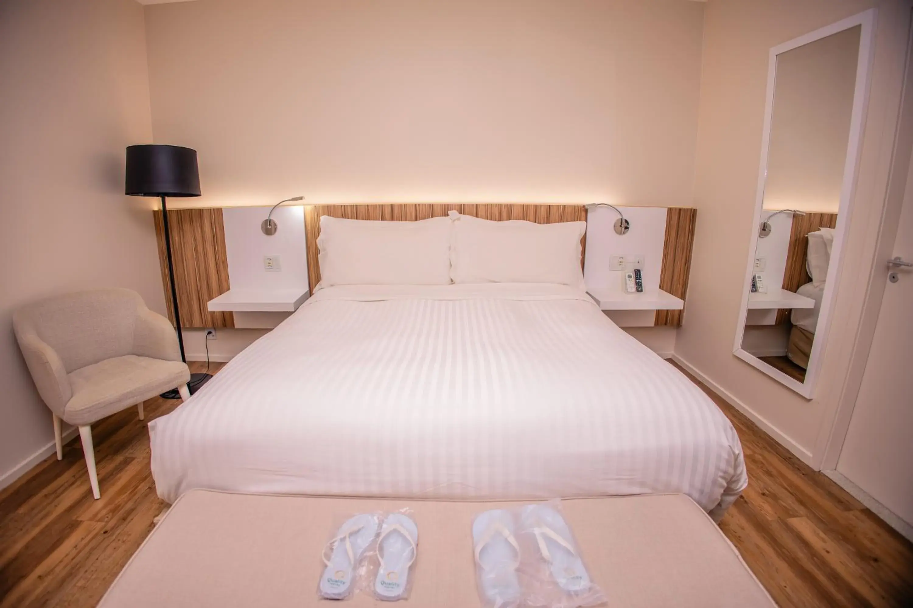 Business Class Double Room in Quality Hotel Aracaju Business Class Double Room in Quality Hotel Aracaju