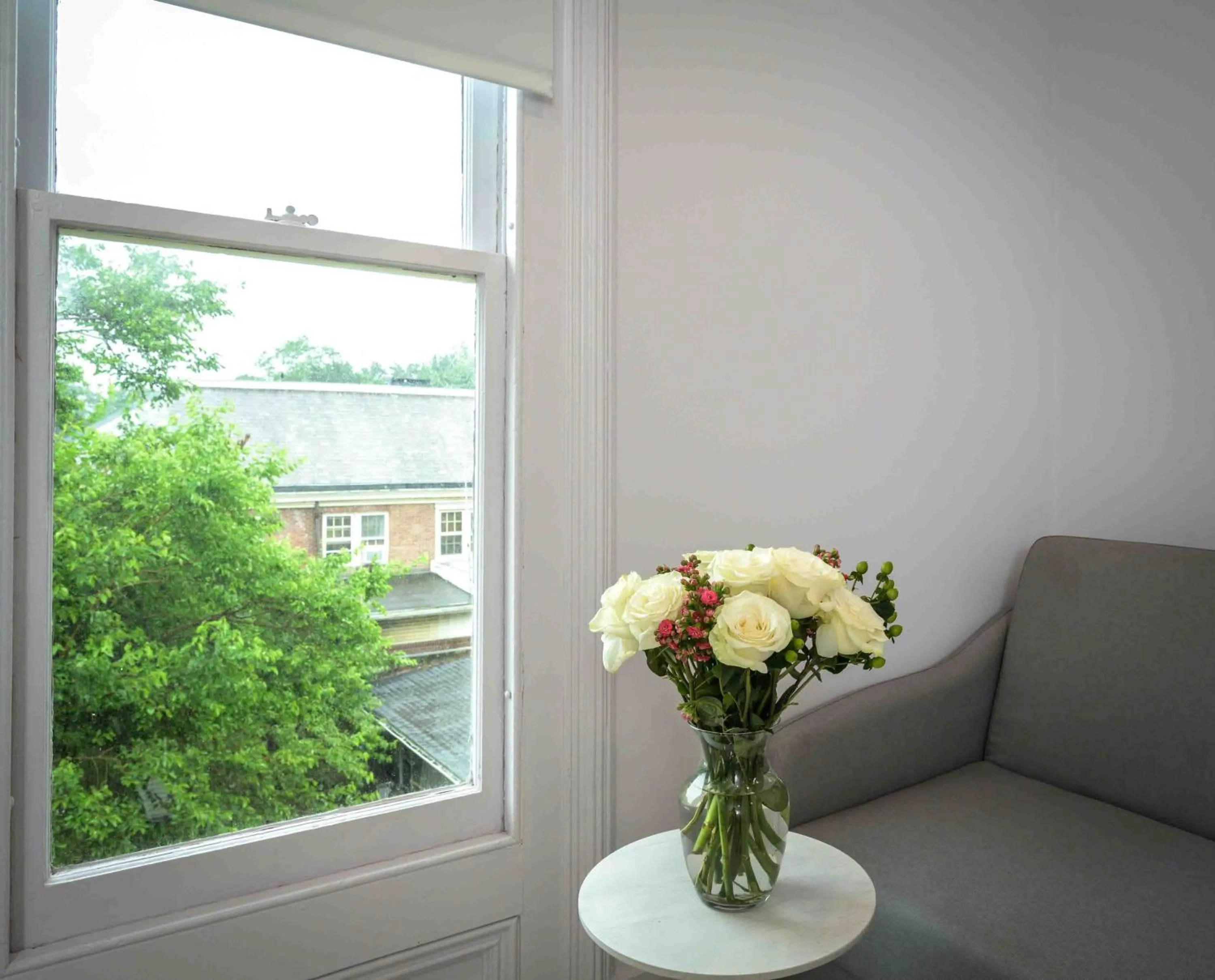 Living room in Station Inn Pawling