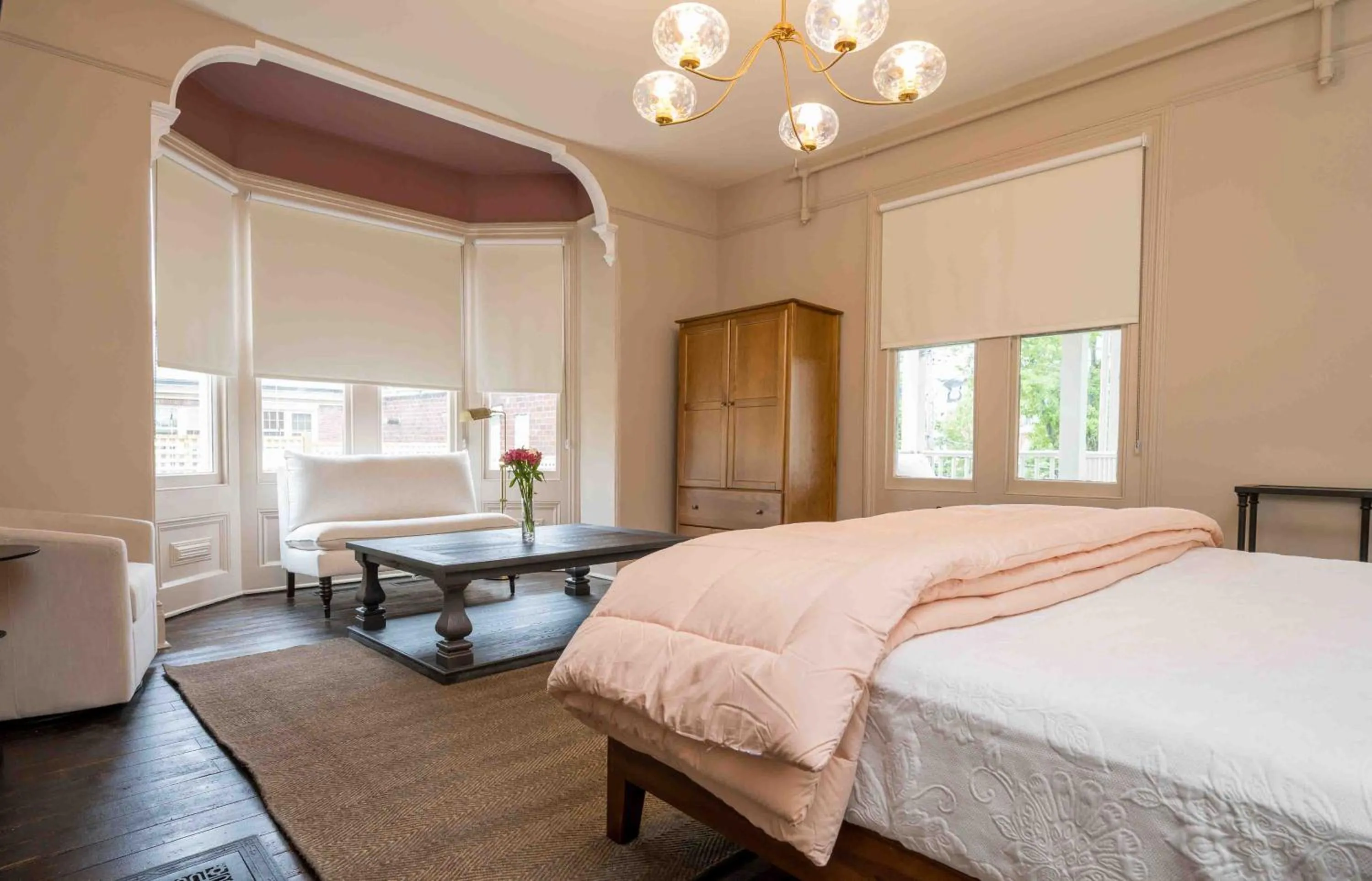 Bedroom, Bed in Station Inn Pawling