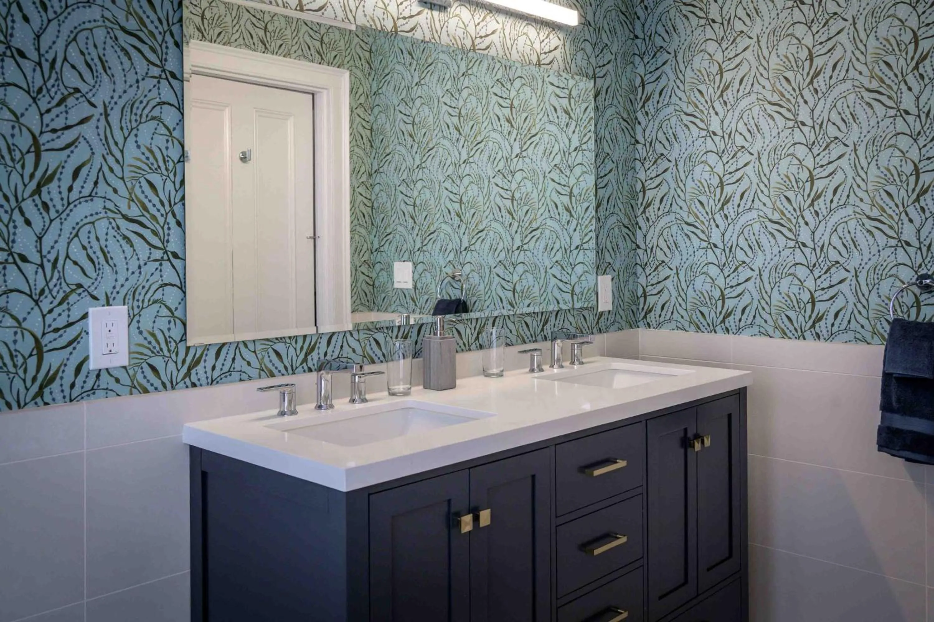 Bathroom in Station Inn Pawling