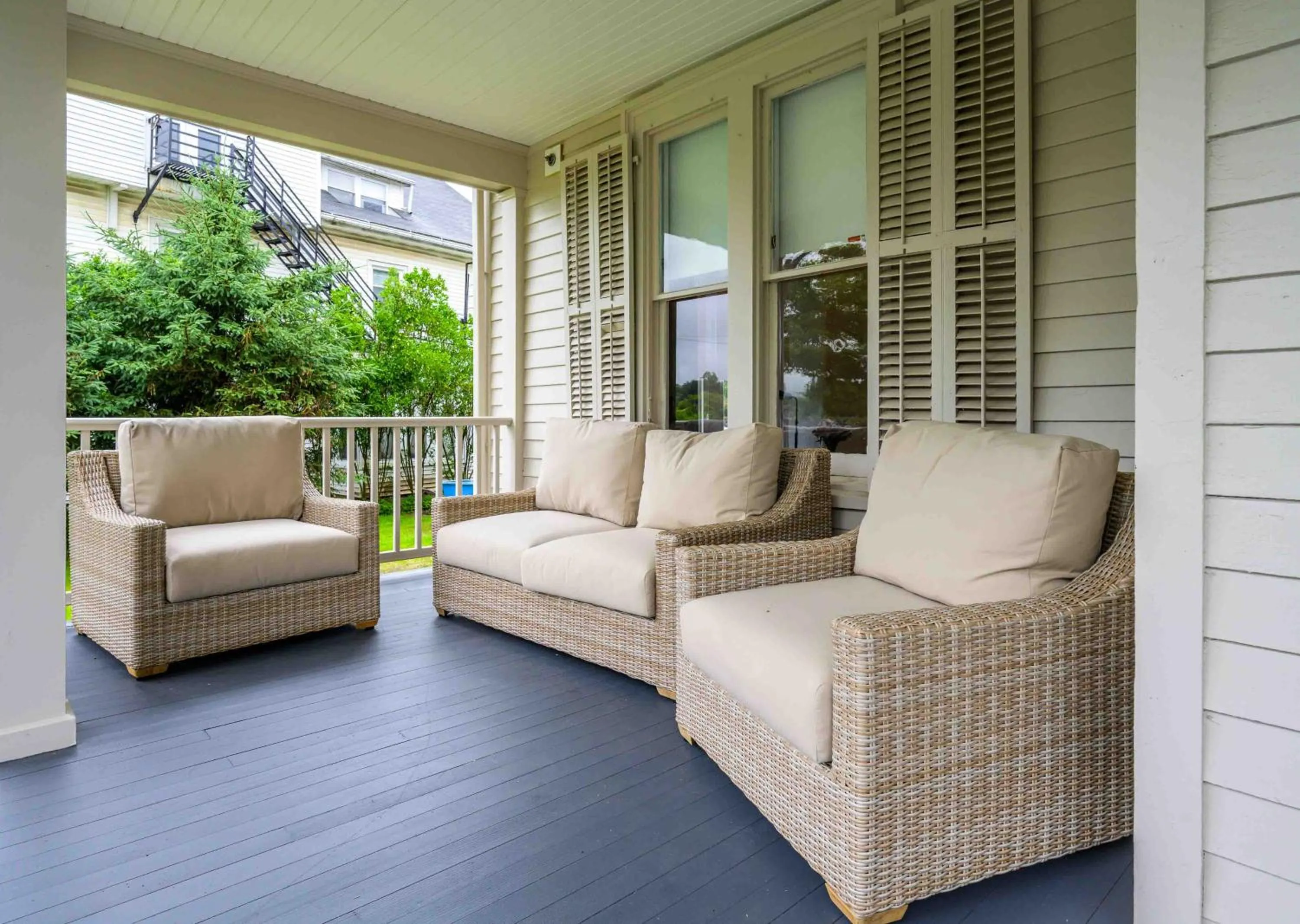 Patio in Station Inn Pawling