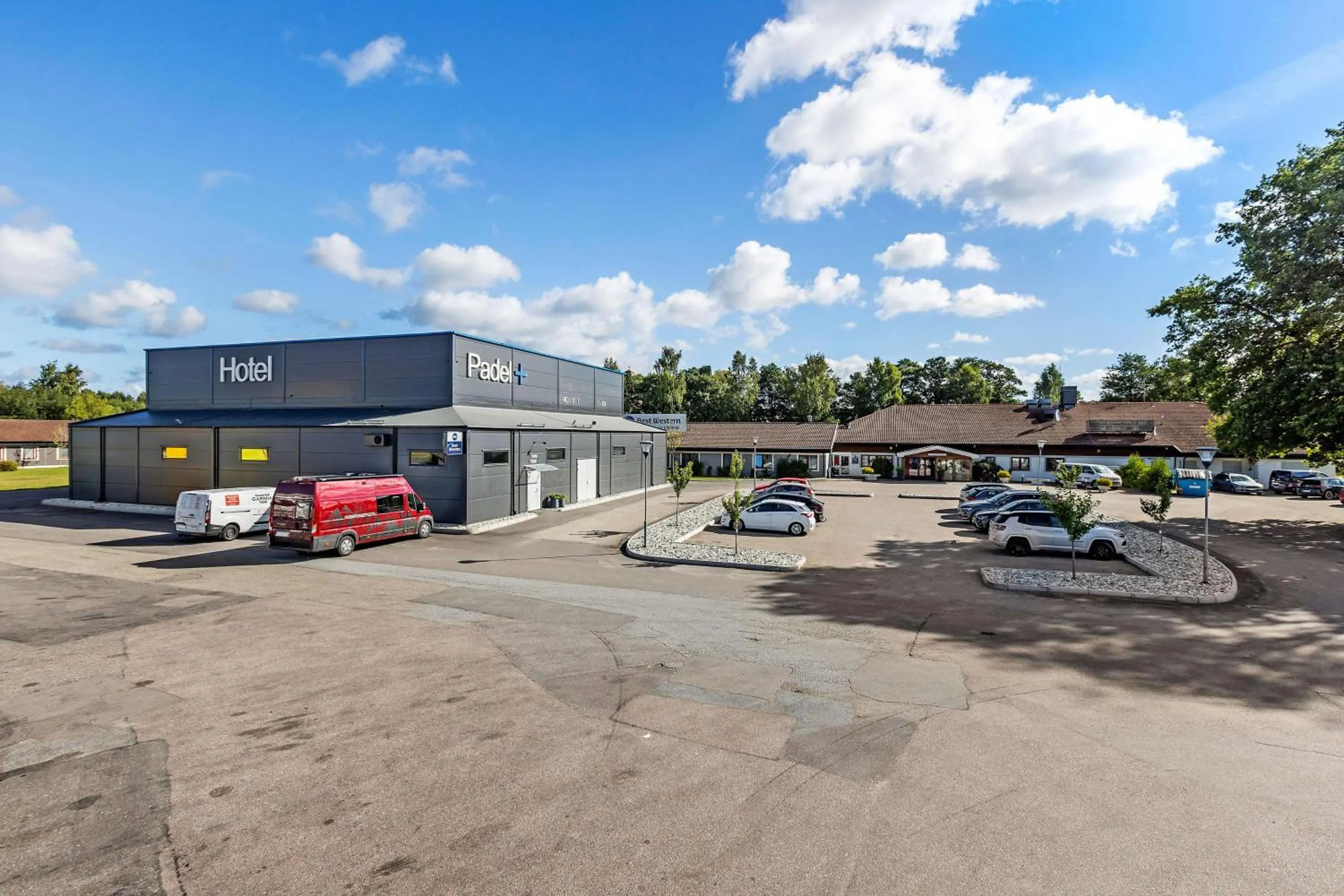 Property building in Best Western Hotel Norra Vattern