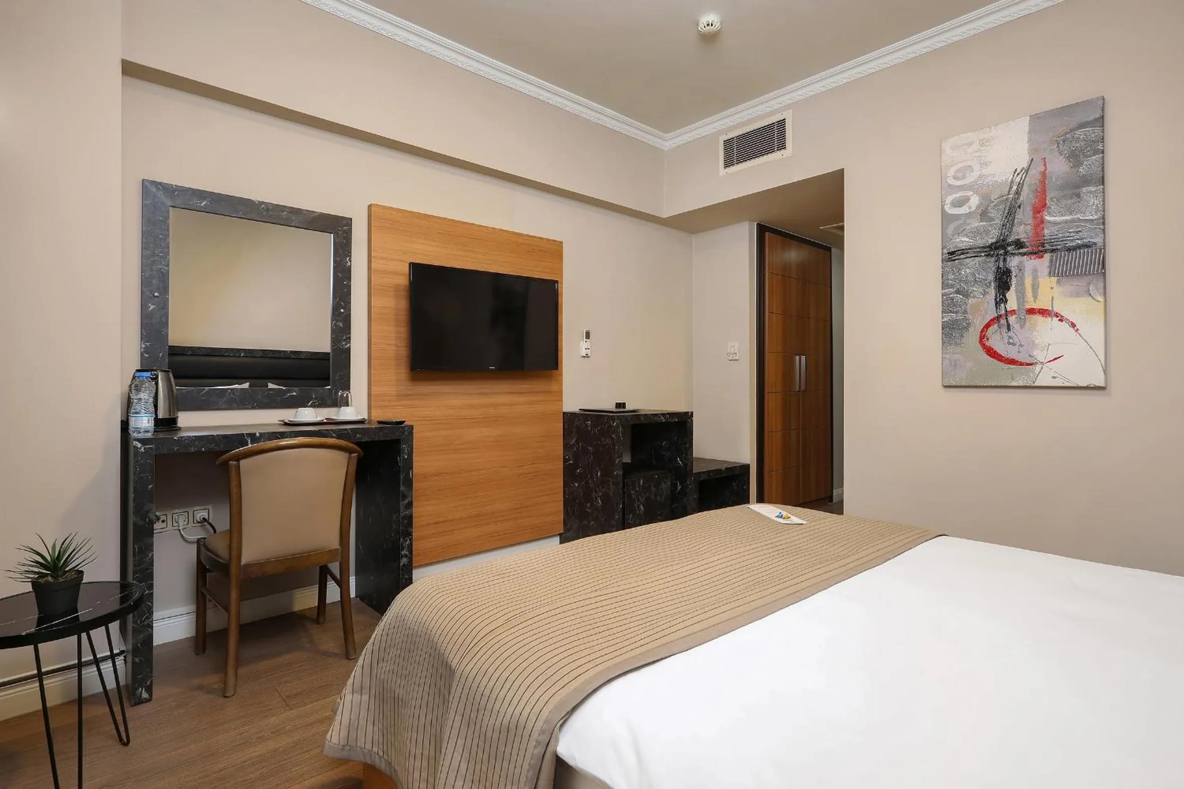 TV and multimedia, Bed in New Balturk Hotel Izmit