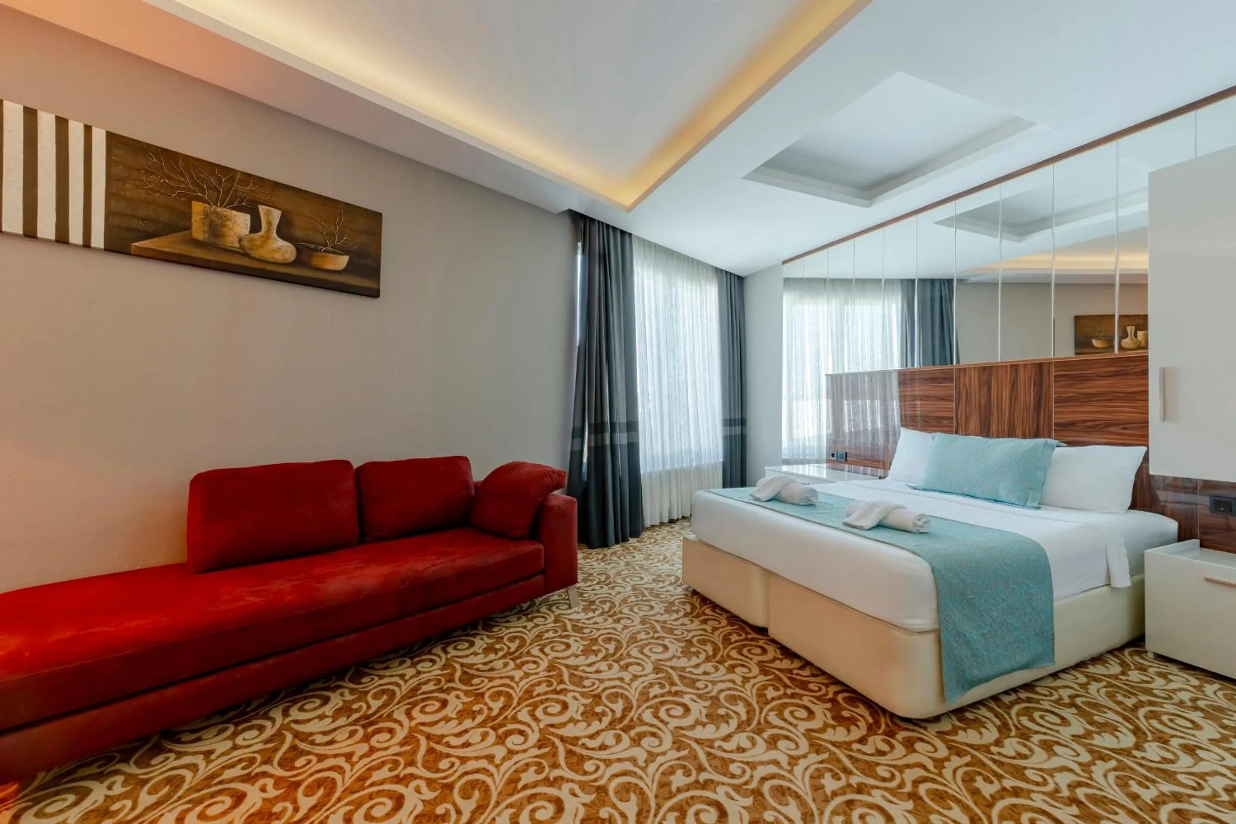 Seating area, Bed in Sapanca Aqua Wellness Spa Hotel