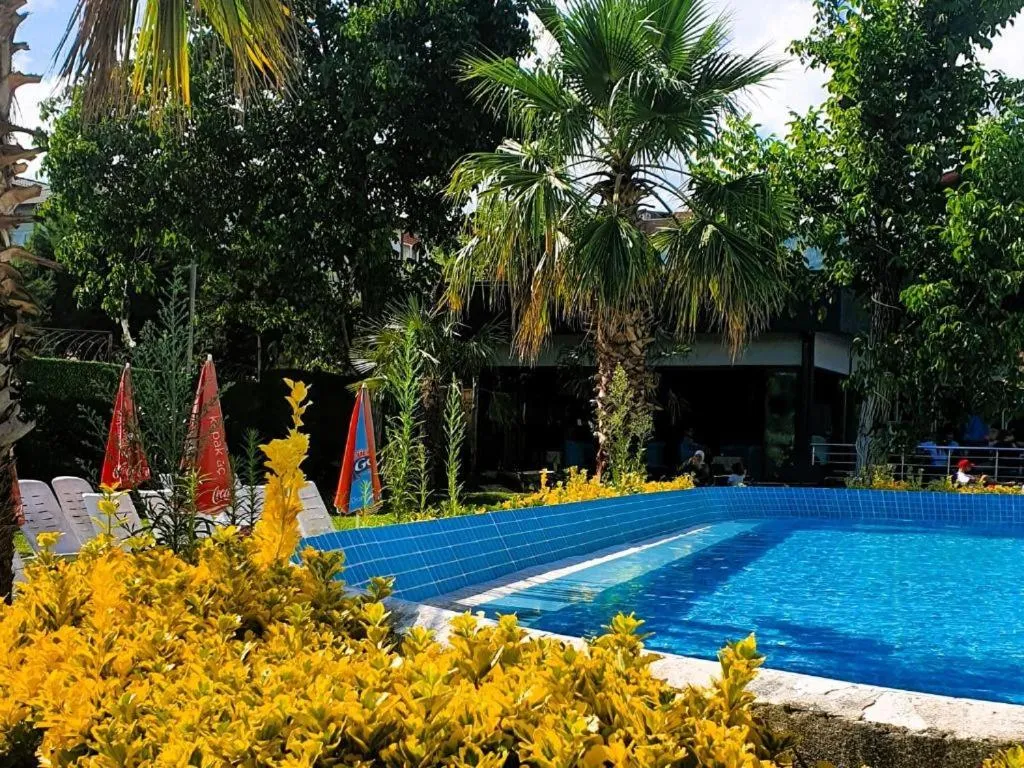 Garden in Sapanca Aqua Wellness Spa Hotel