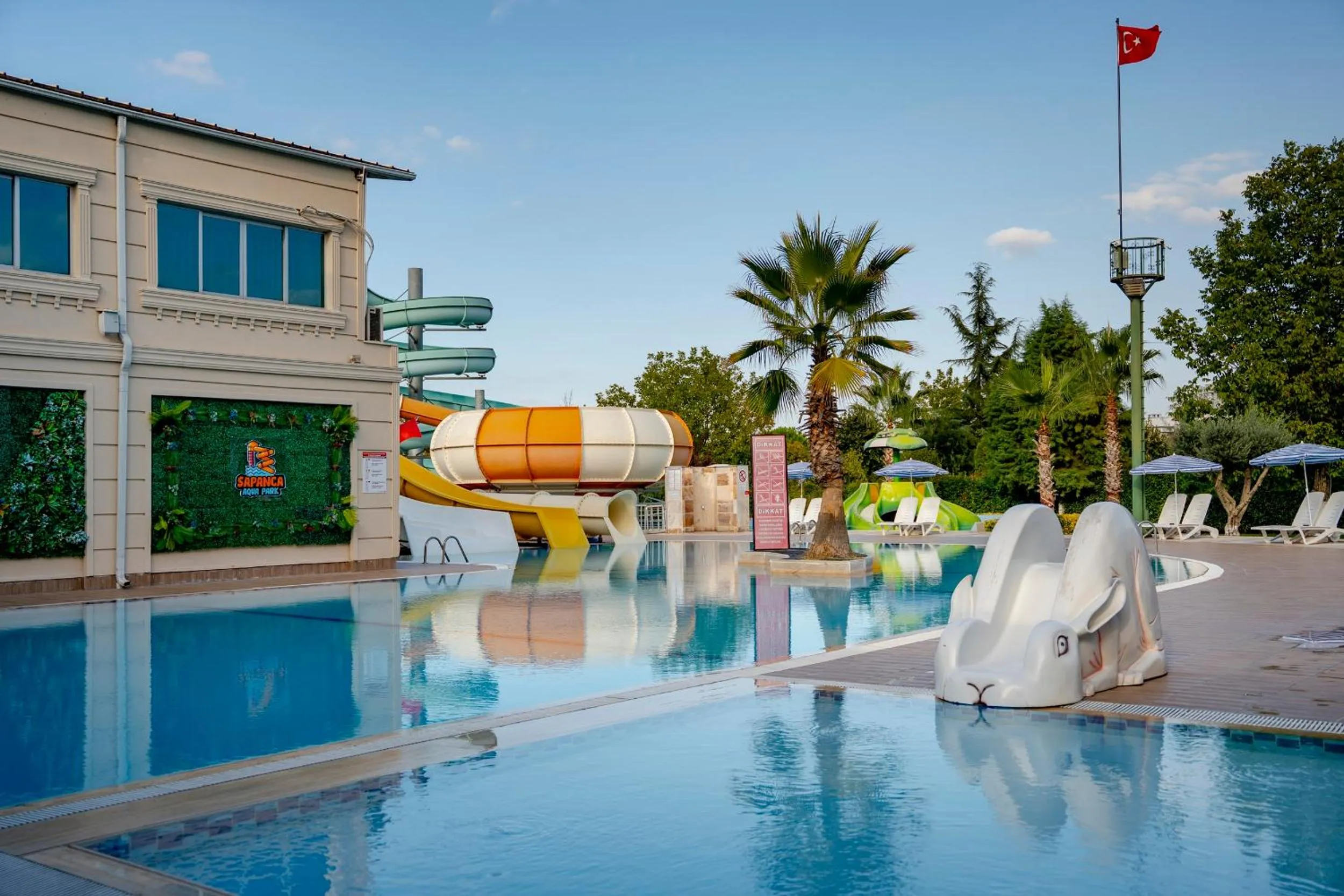 Swimming pool in Sapanca Aqua Wellness Spa Hotel