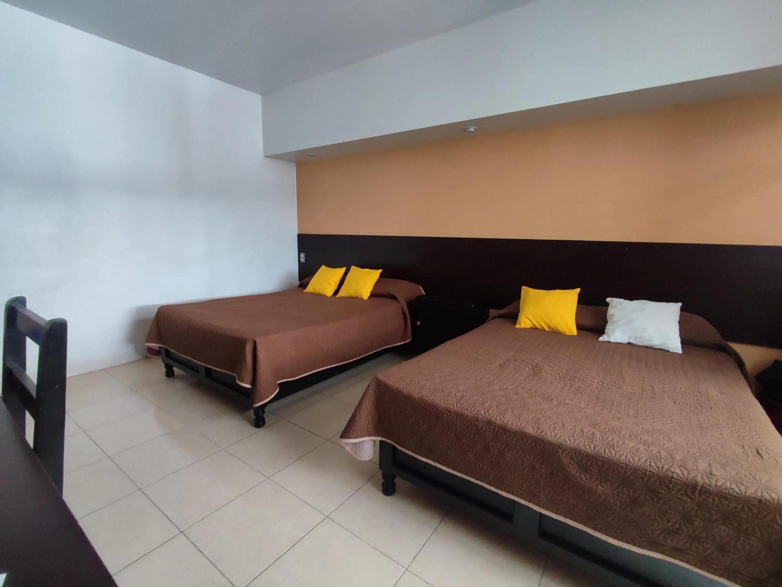 Photo of the whole room in Hotel Del Valle, Tecamachalco