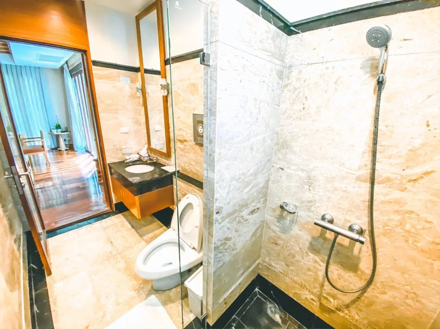 Bathroom in Royal Sammuk Villa