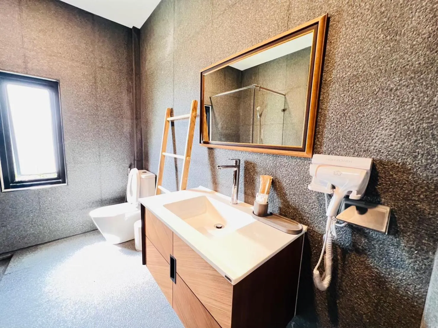 Bathroom in Royal Sammuk Villa