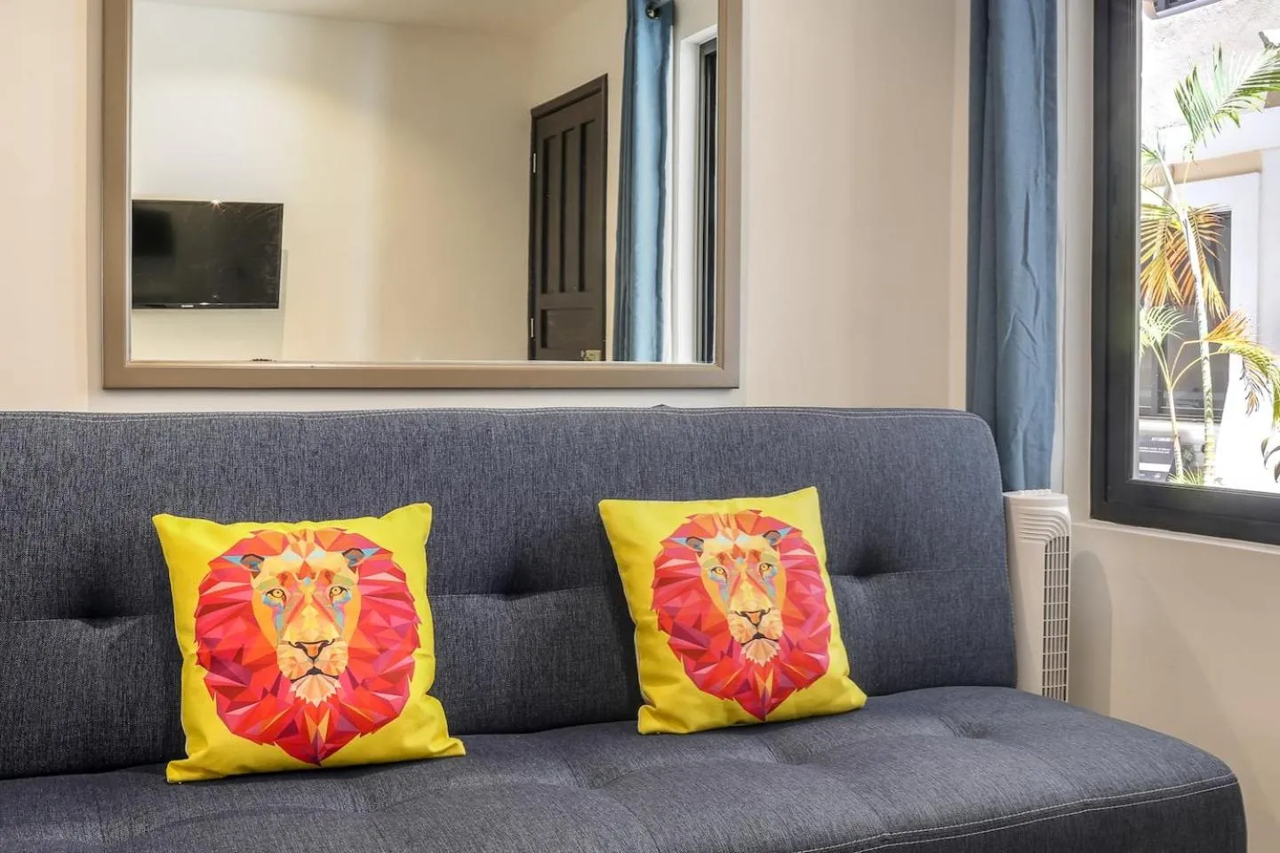 Valentina Suites by Las Flores Vacation Rentals