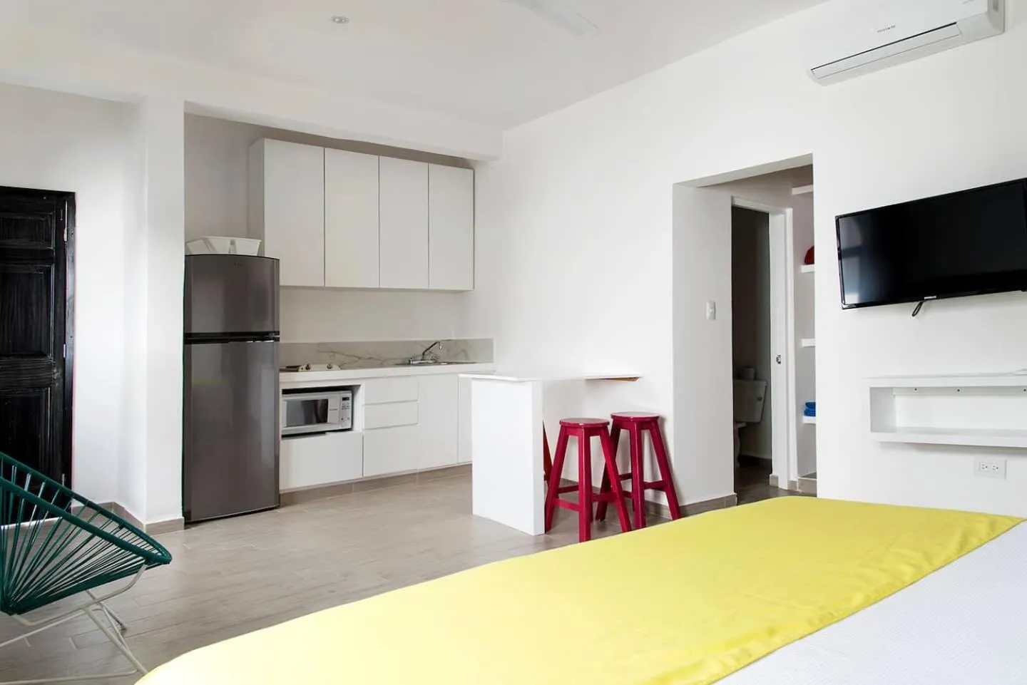 Valentina Suites by Las Flores Vacation Rentals