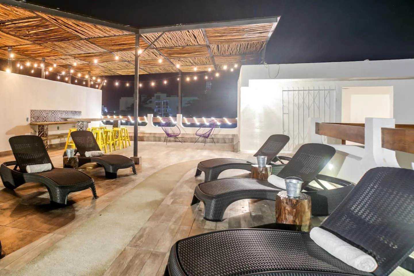 Valentina Suites by Las Flores Vacation Rentals