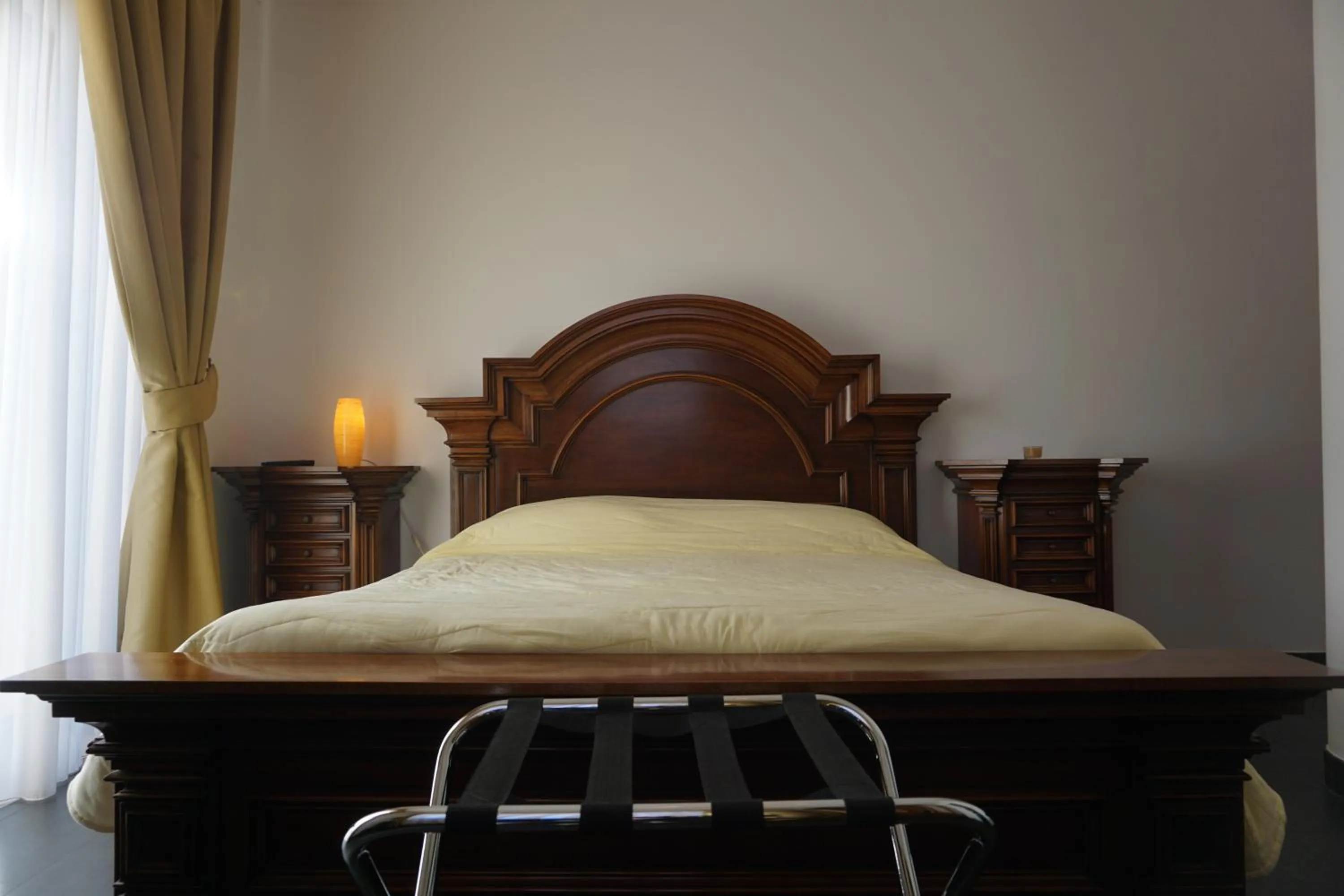 Bed in Luxury B&B Dimora Albani