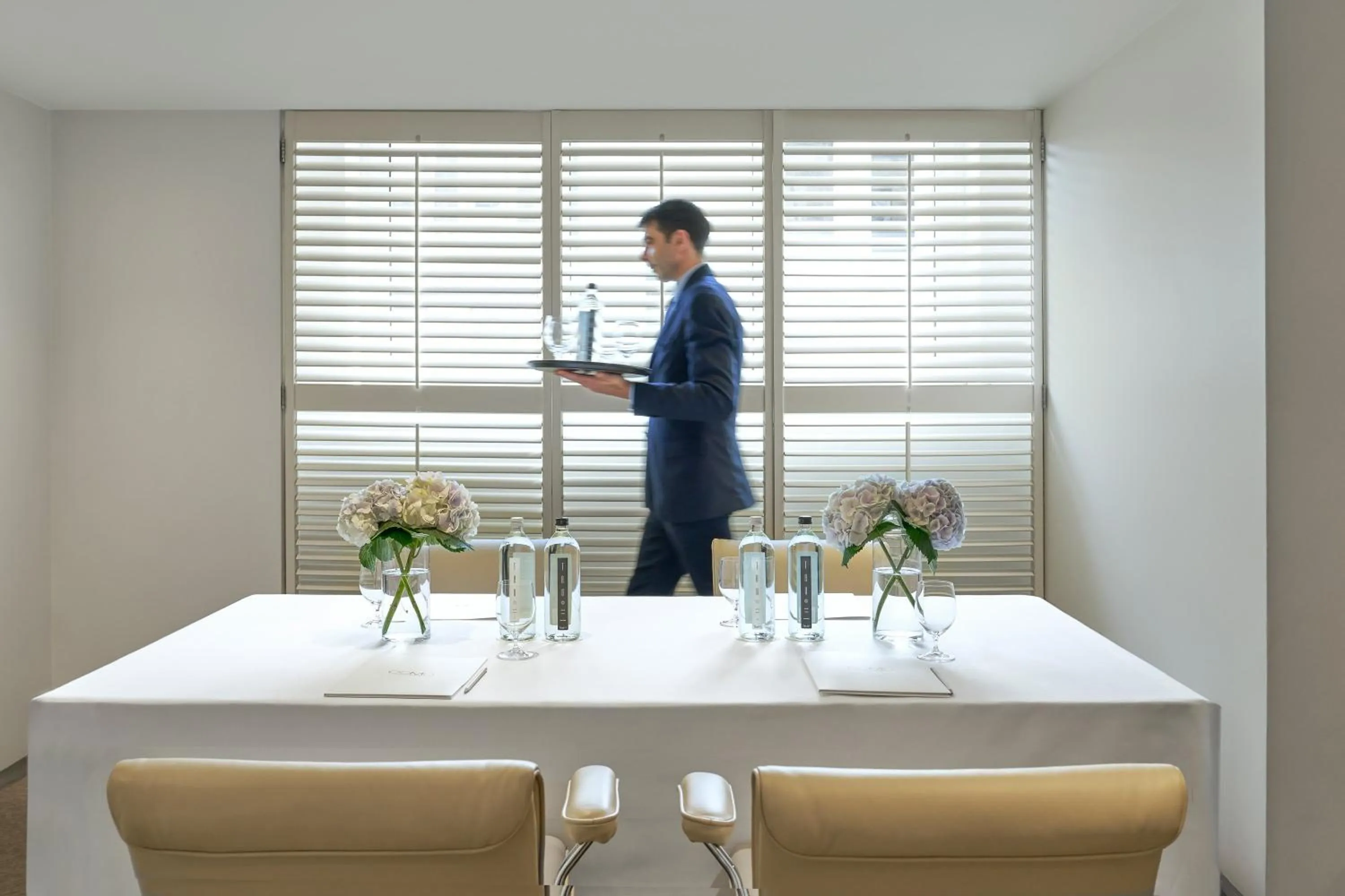 Business facilities in COMO Metropolitan London