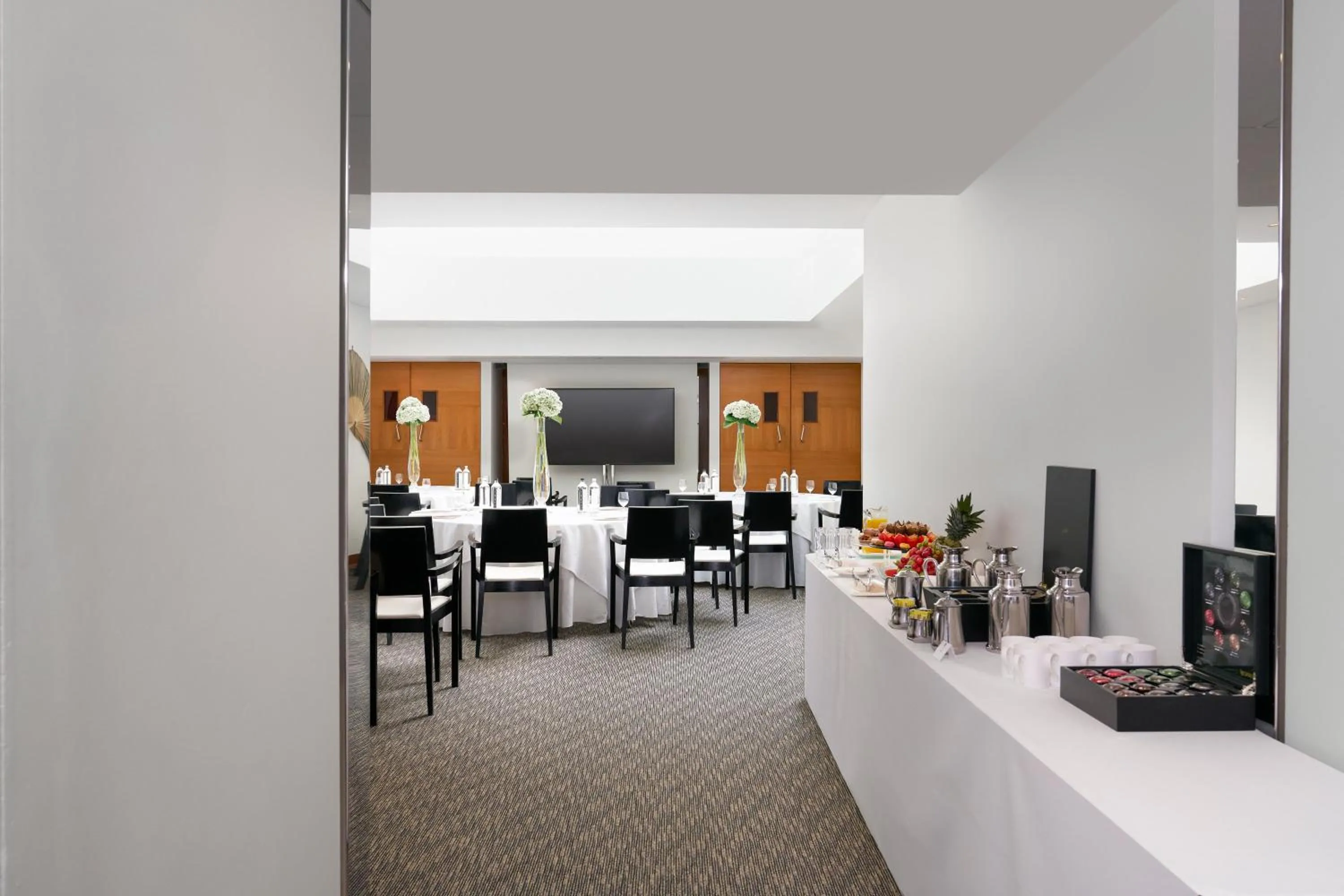 Business facilities in COMO Metropolitan London