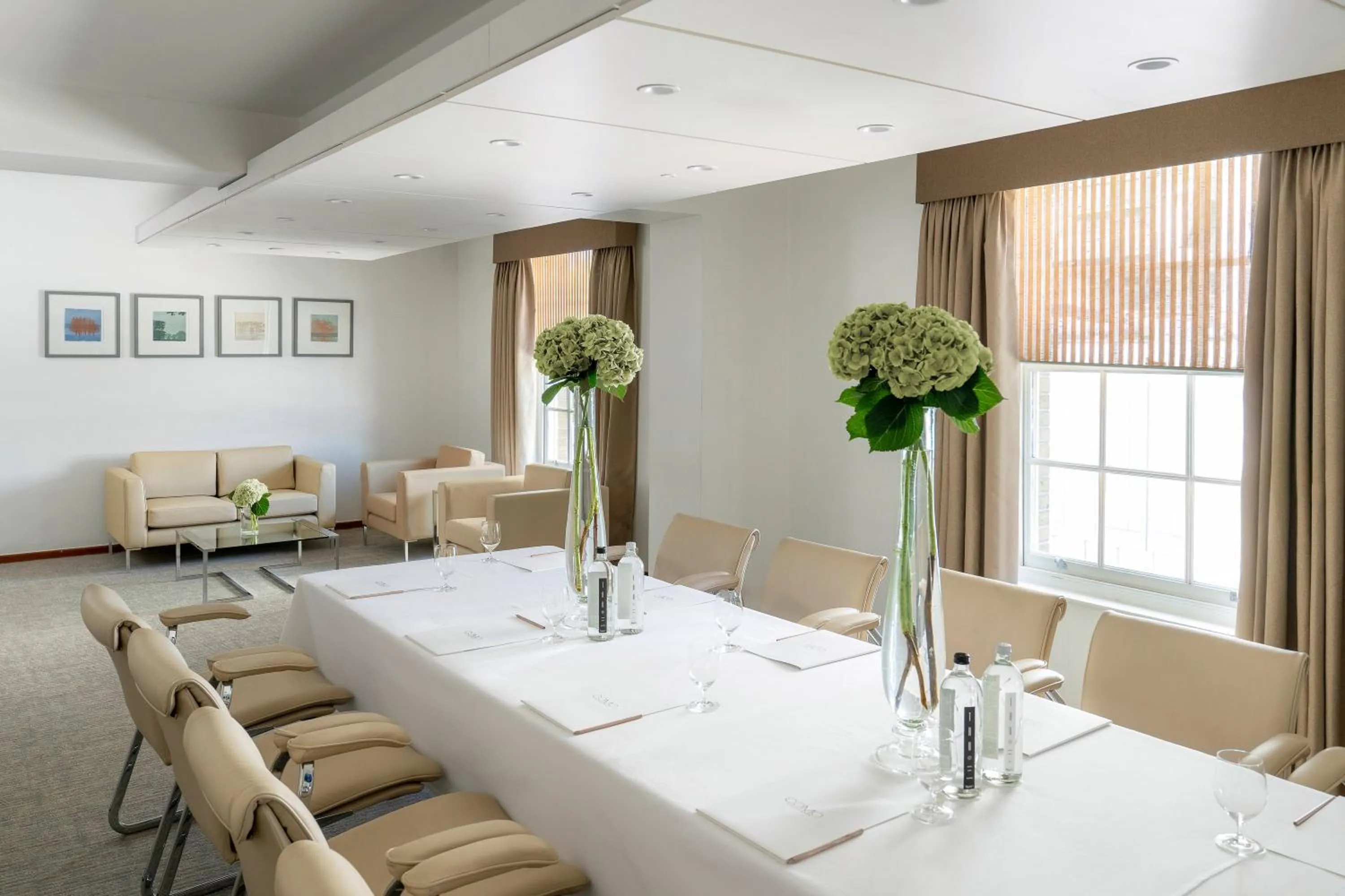 Business facilities in COMO Metropolitan London