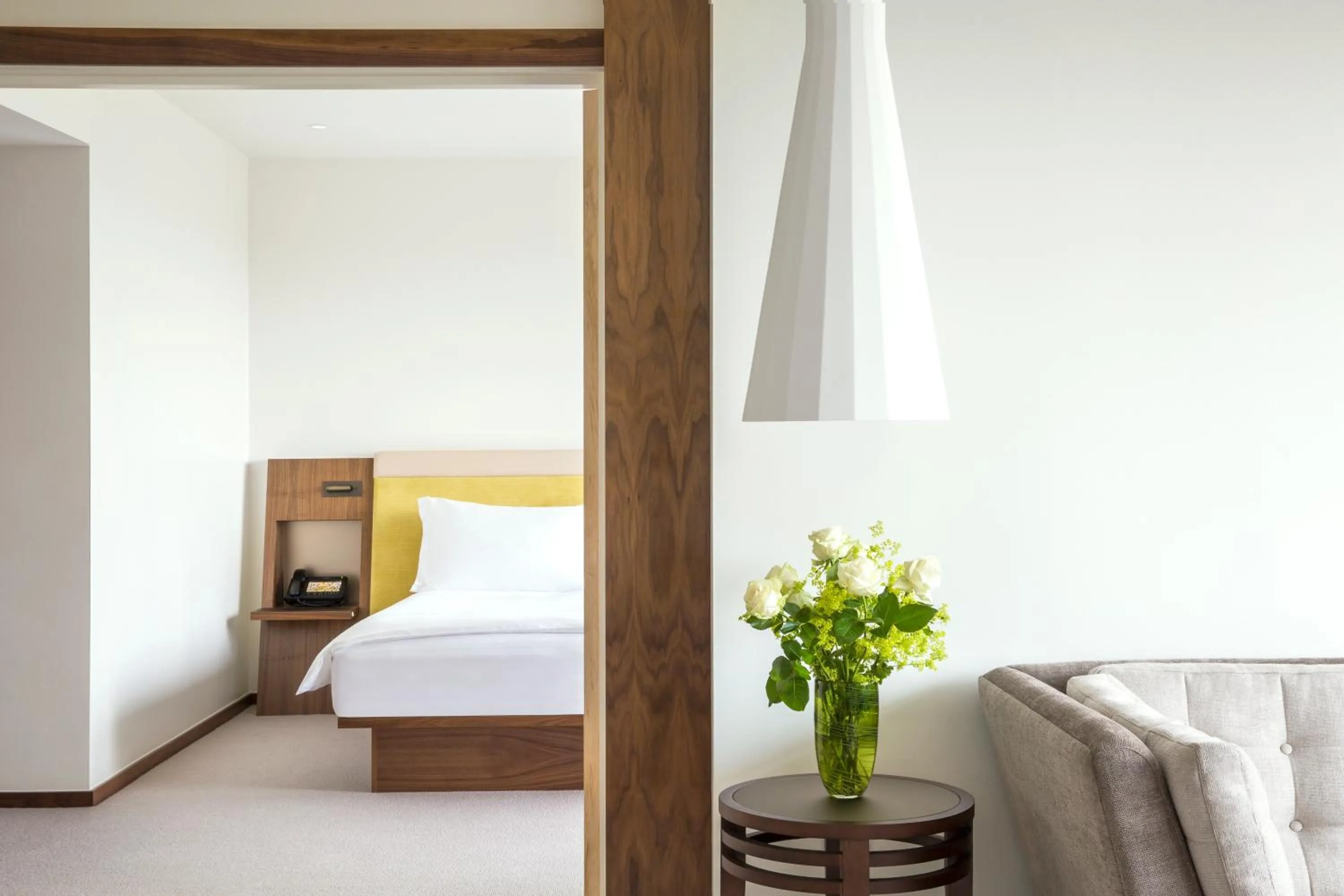 Bed in COMO Metropolitan London