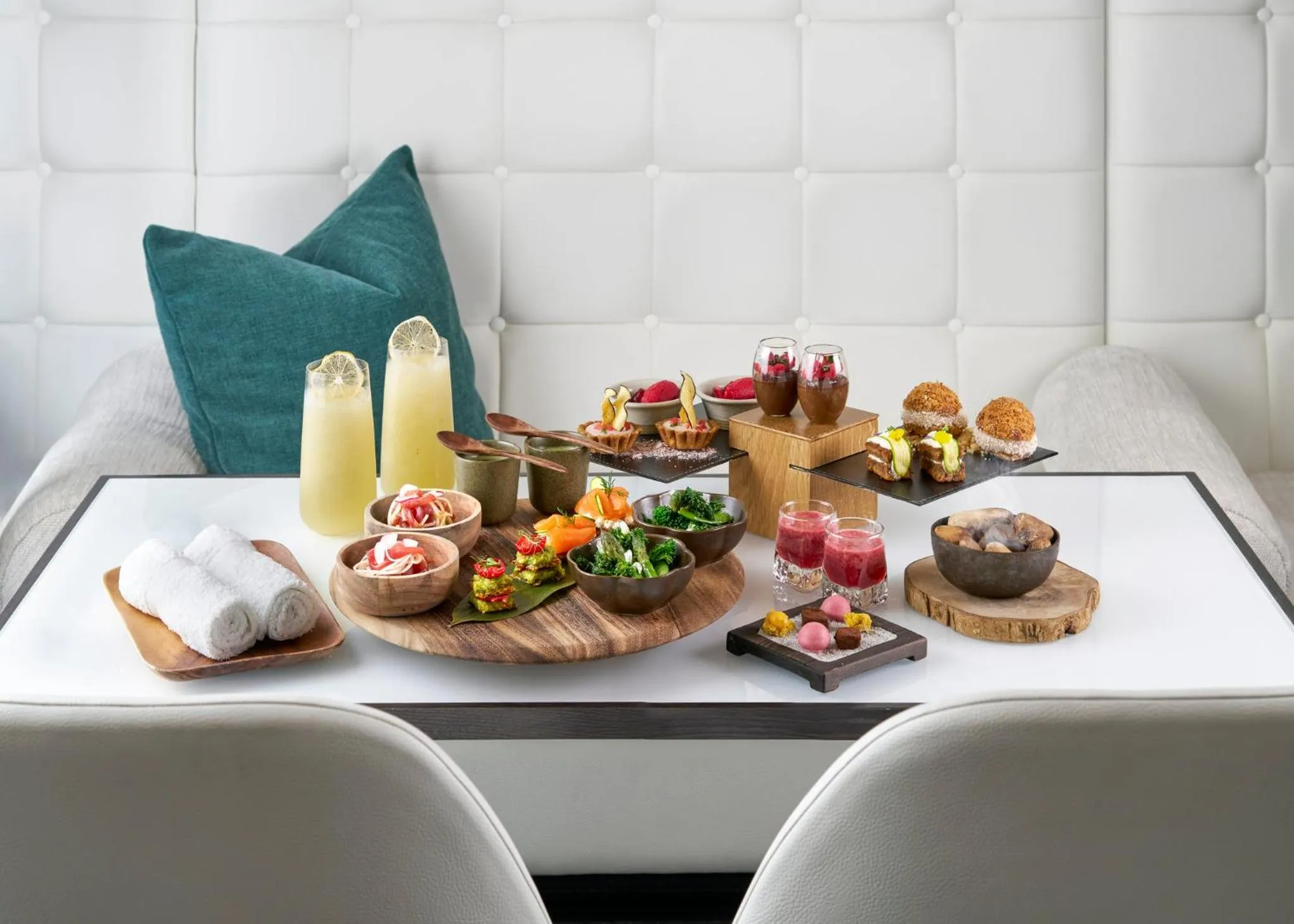 Restaurant/places to eat in COMO The Halkin