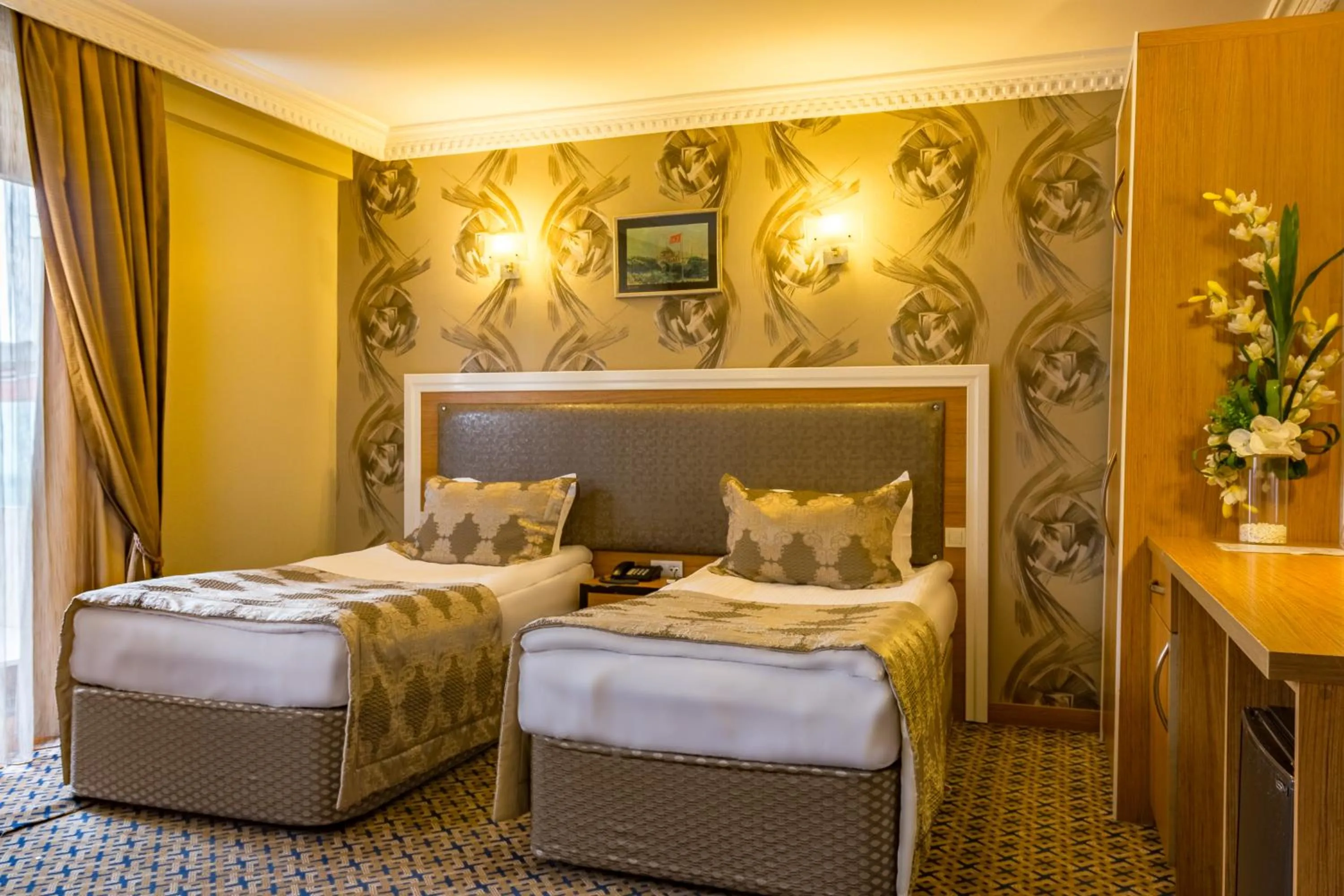 Photo of the whole room, Bed in Grand Rosa Hotel