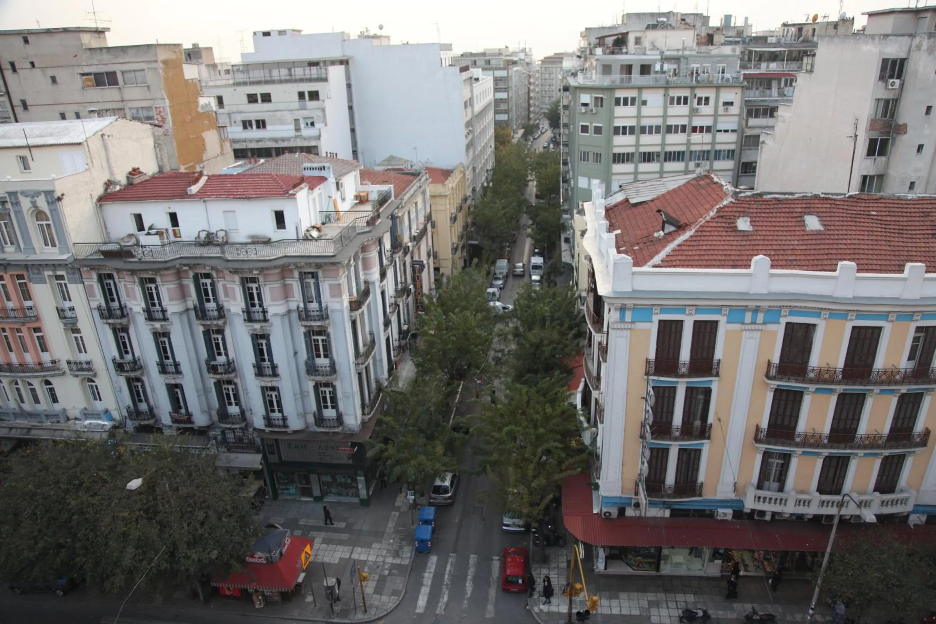 Area and facilities in Ilios