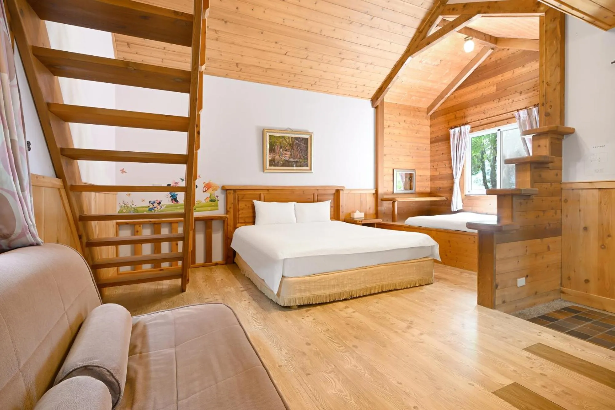 Bed in Aurora Villa