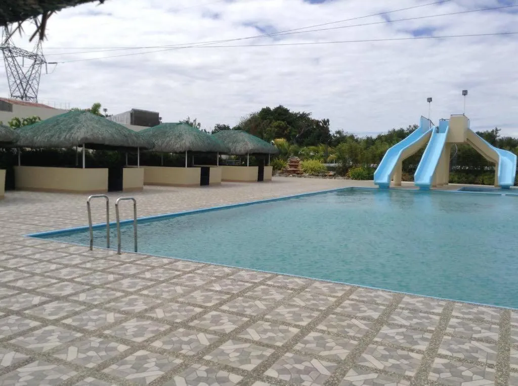 Swimming pool in UKL Ever Resort Hotel