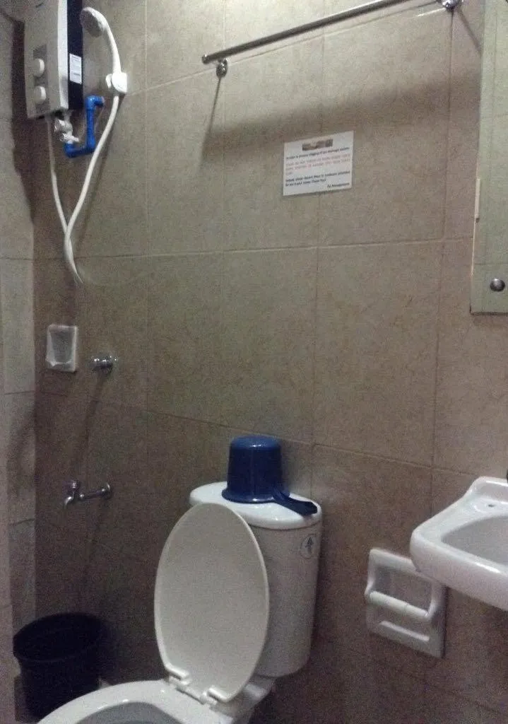 Shower in UKL Ever Resort Hotel