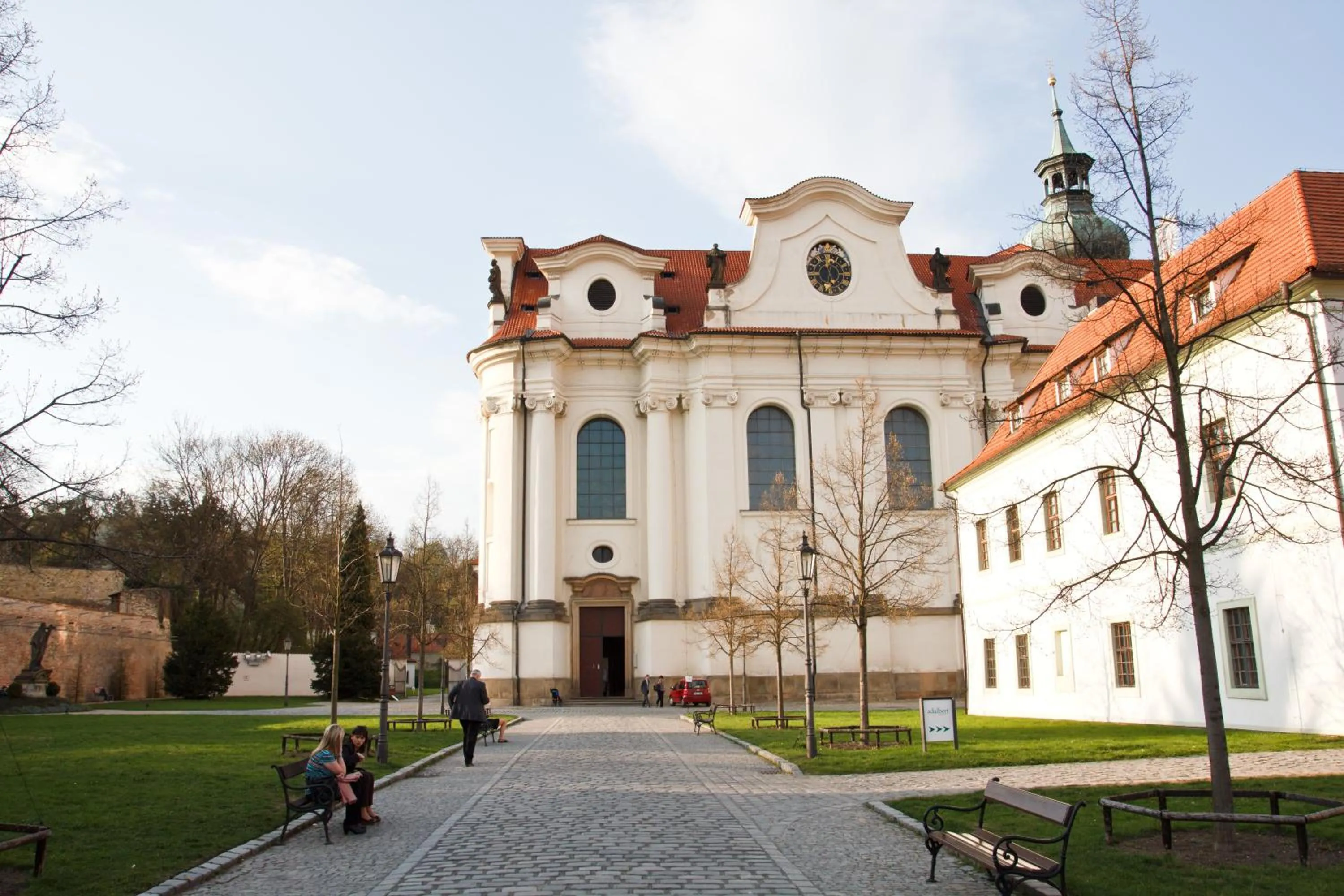 Facade/entrance in Adalbert Ecohotel