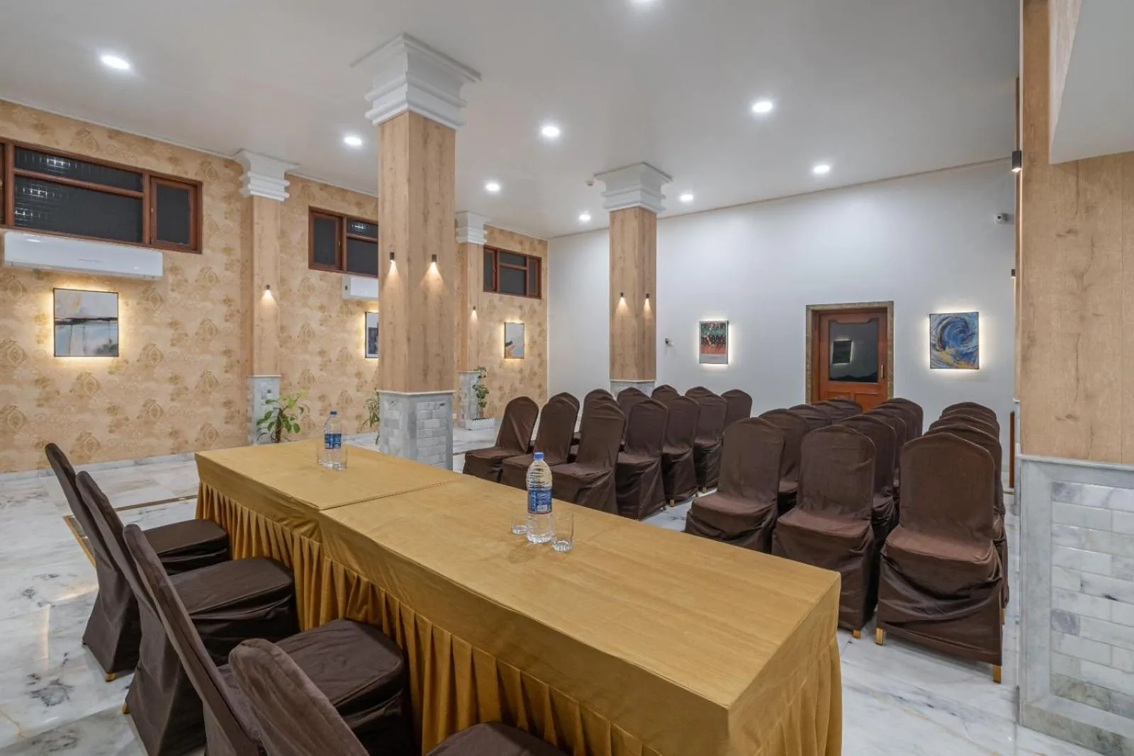 Meeting/conference room in Hotel Apex
