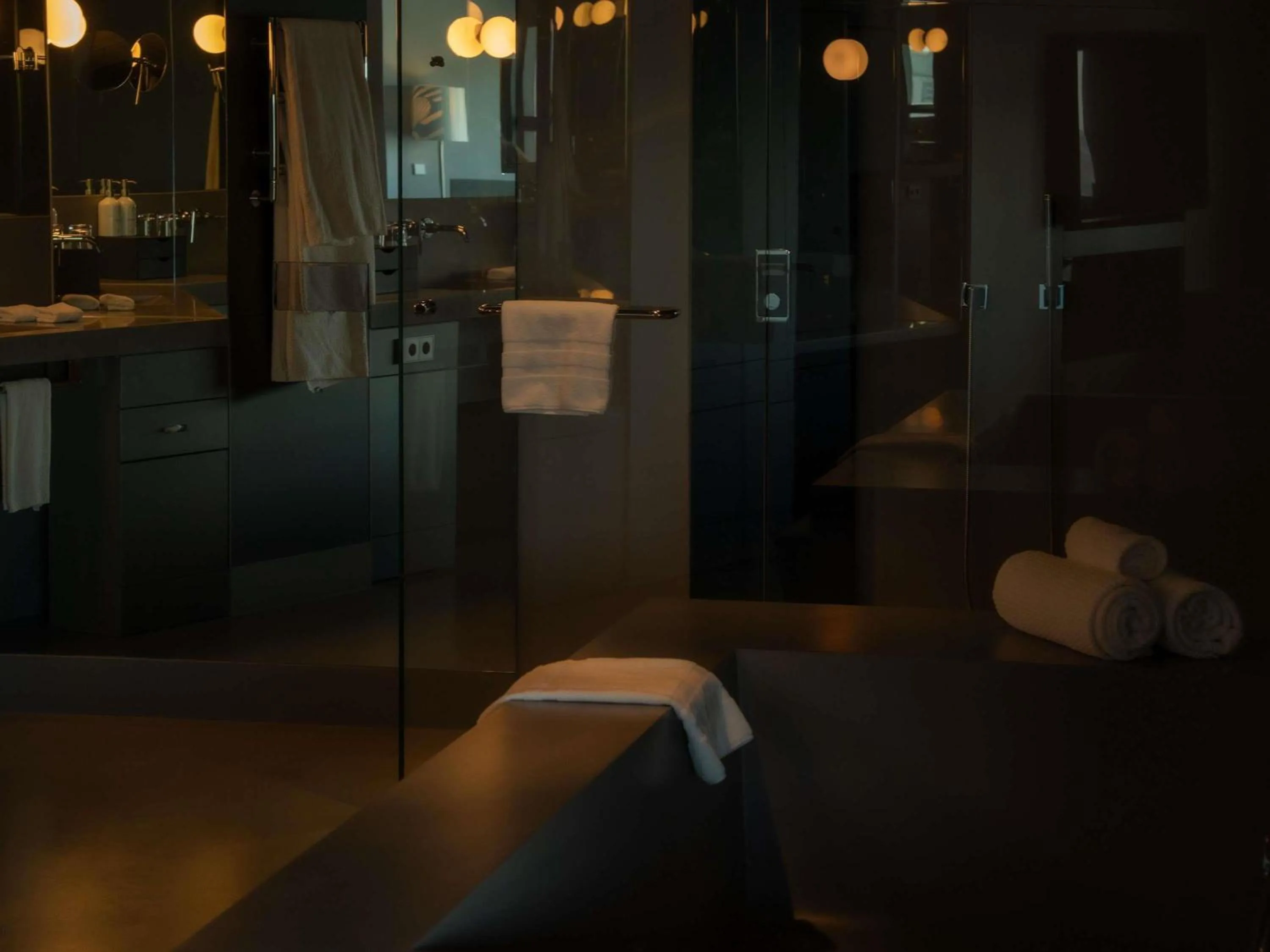 Bedroom in SO/ Vienna