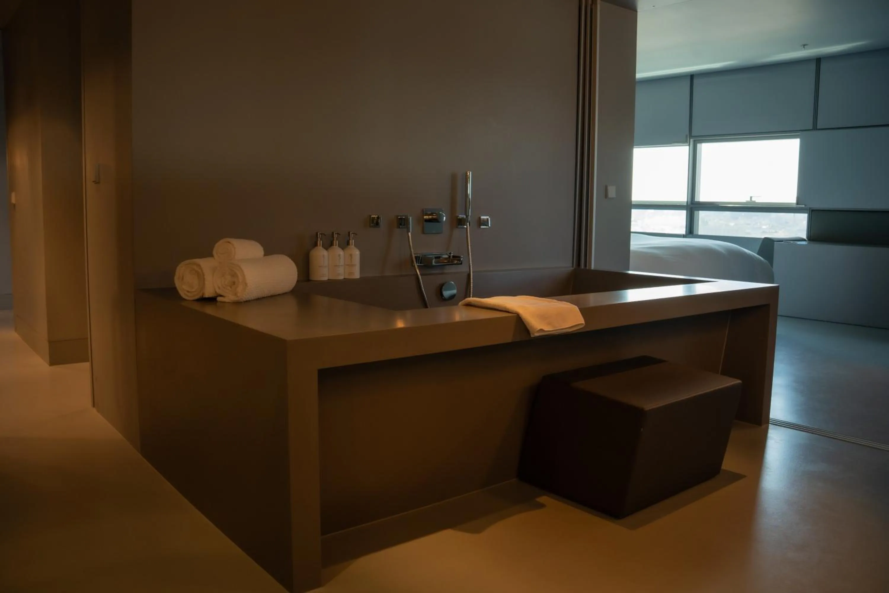 Bathroom in SO/ Vienna