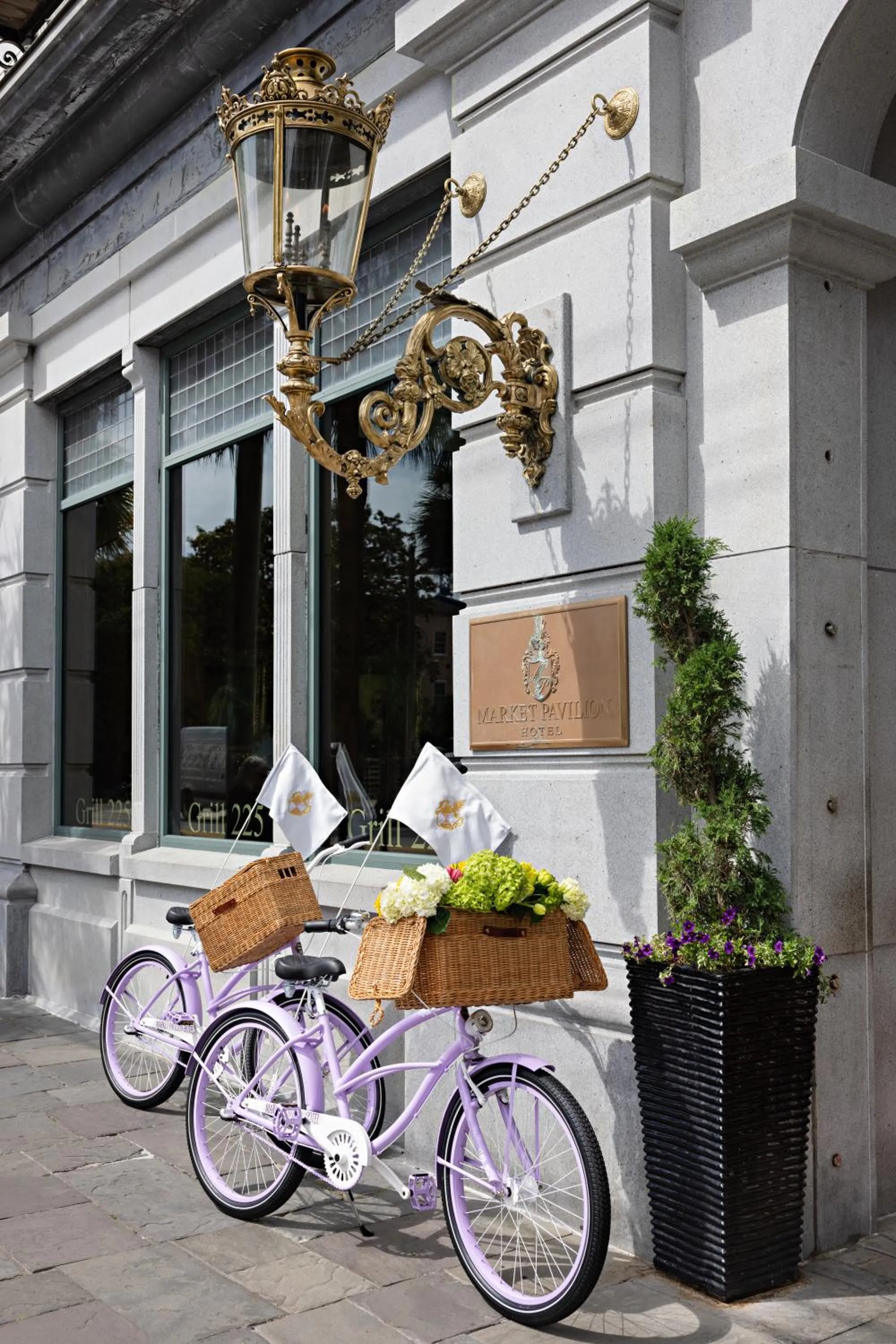 Market Pavilion Hotel