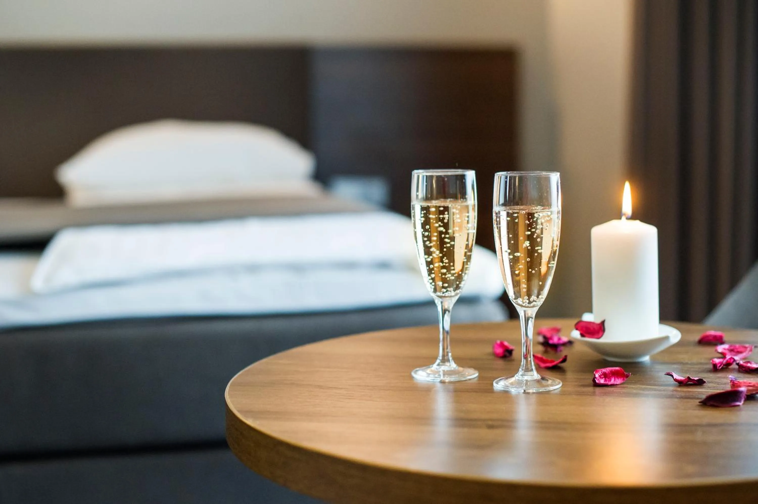 Living room, Bed in Hotel Porto