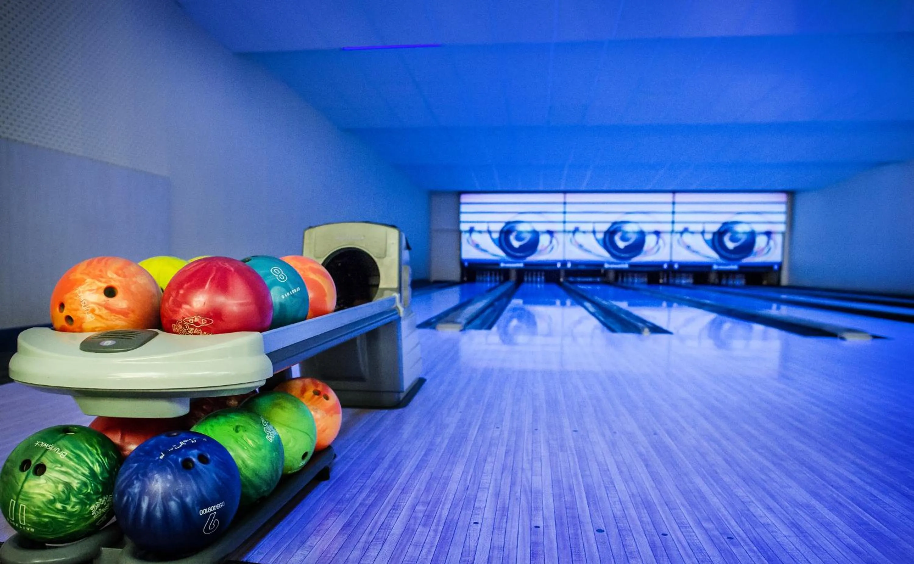 Bowling in Hotel Porto