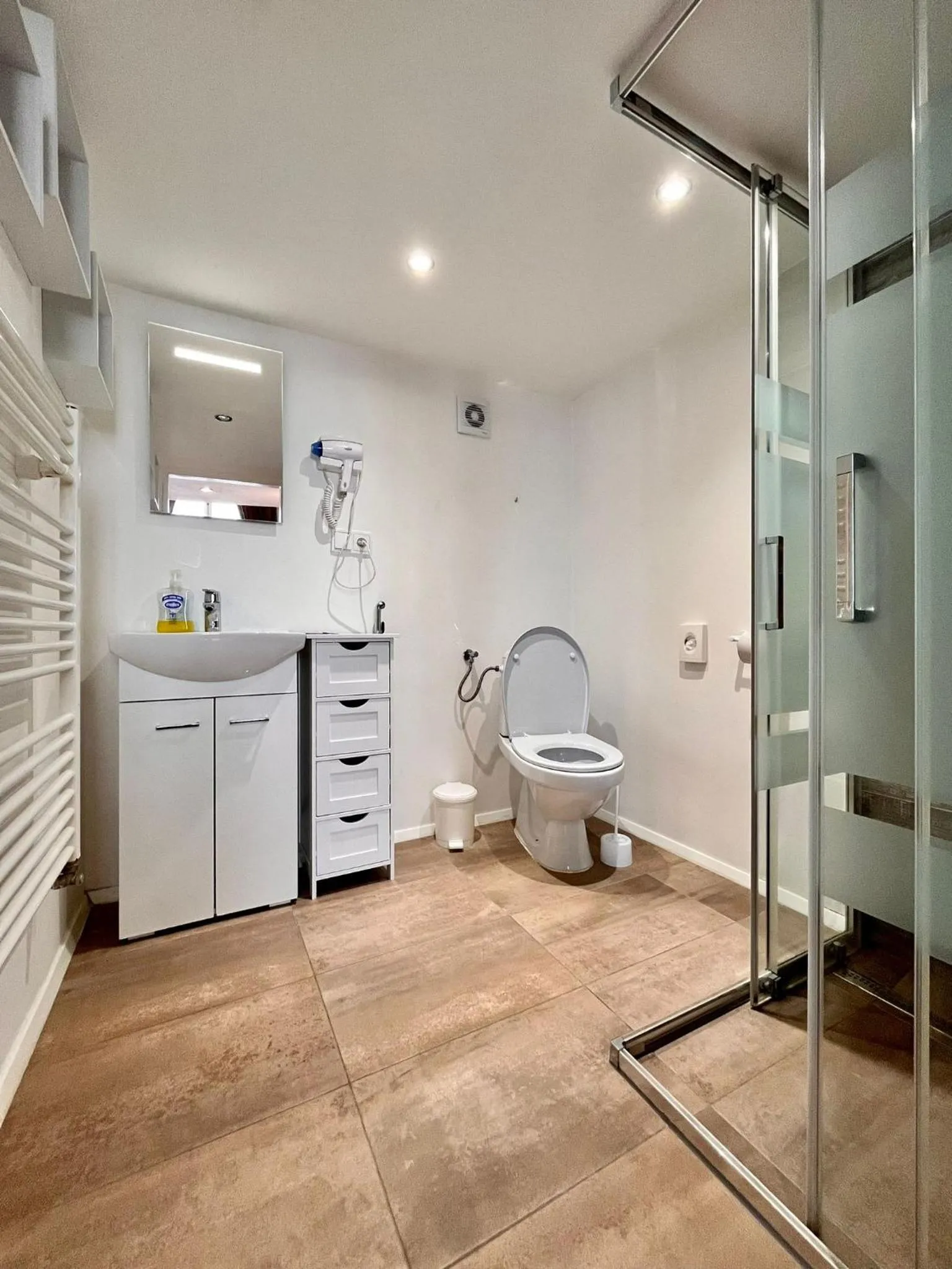 Shower in Casa Italia Prague