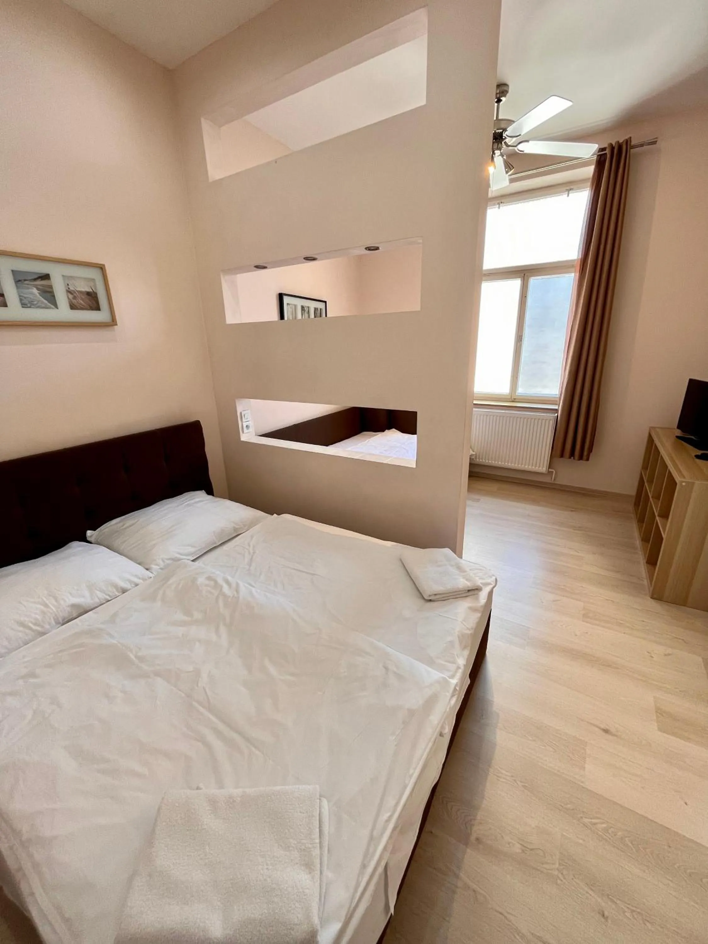 Bed in Casa Italia Prague