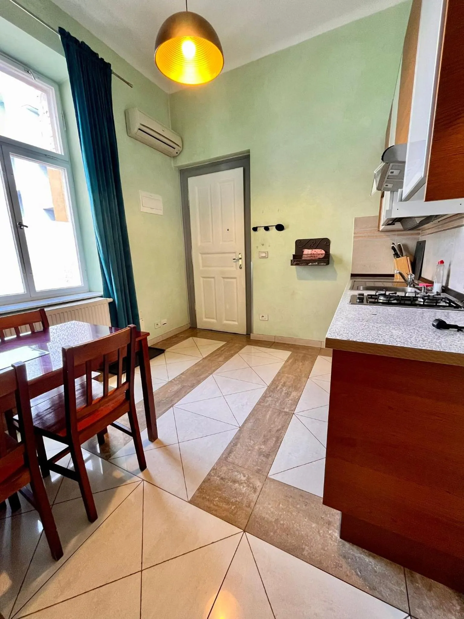 Kitchen or kitchenette in Casa Italia Prague
