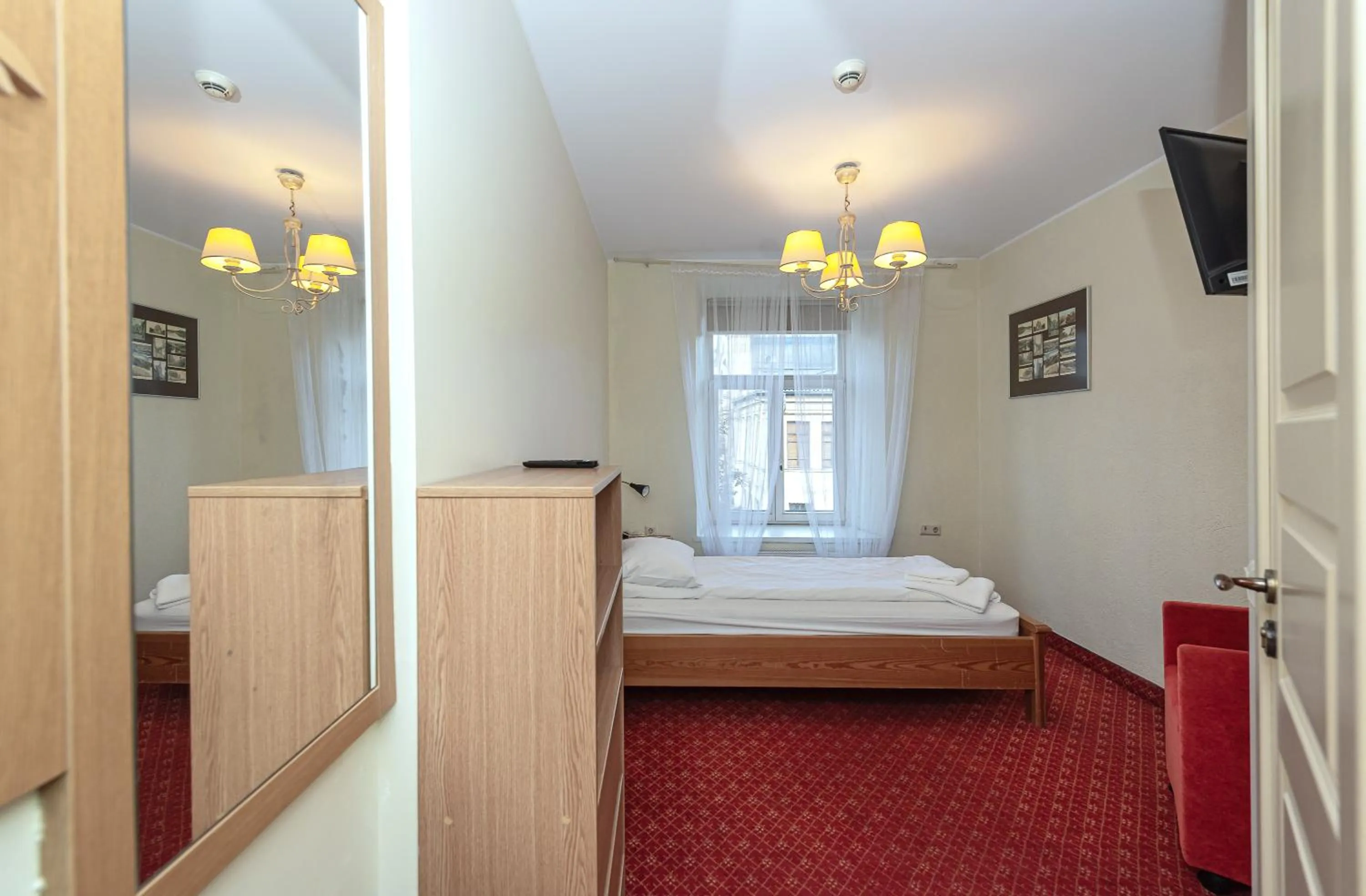 Bed in Alexa Old Town