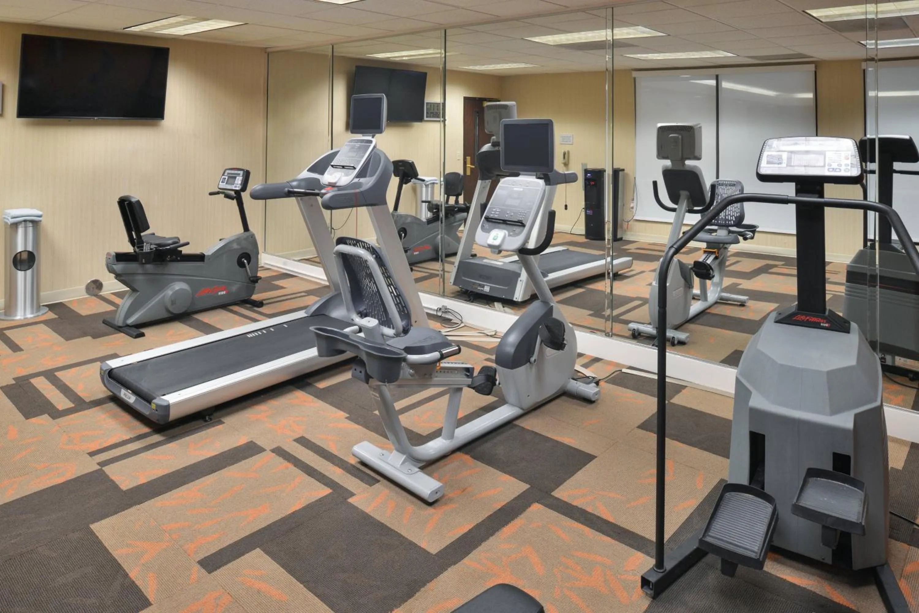 Fitness centre/facilities in Courtyard Atlanta Suwanee