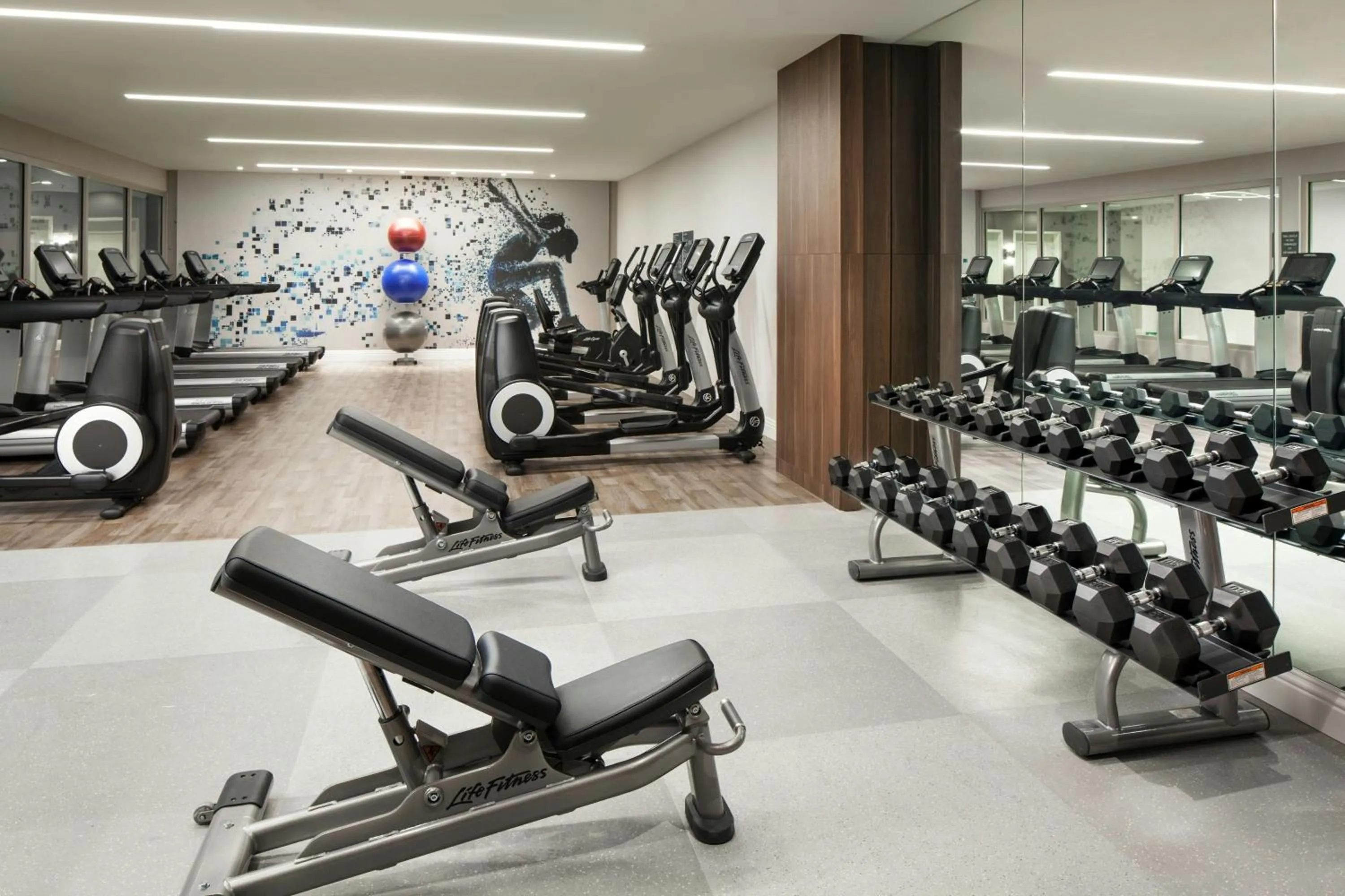 Fitness centre/facilities in Sheraton Los Angeles San Gabriel