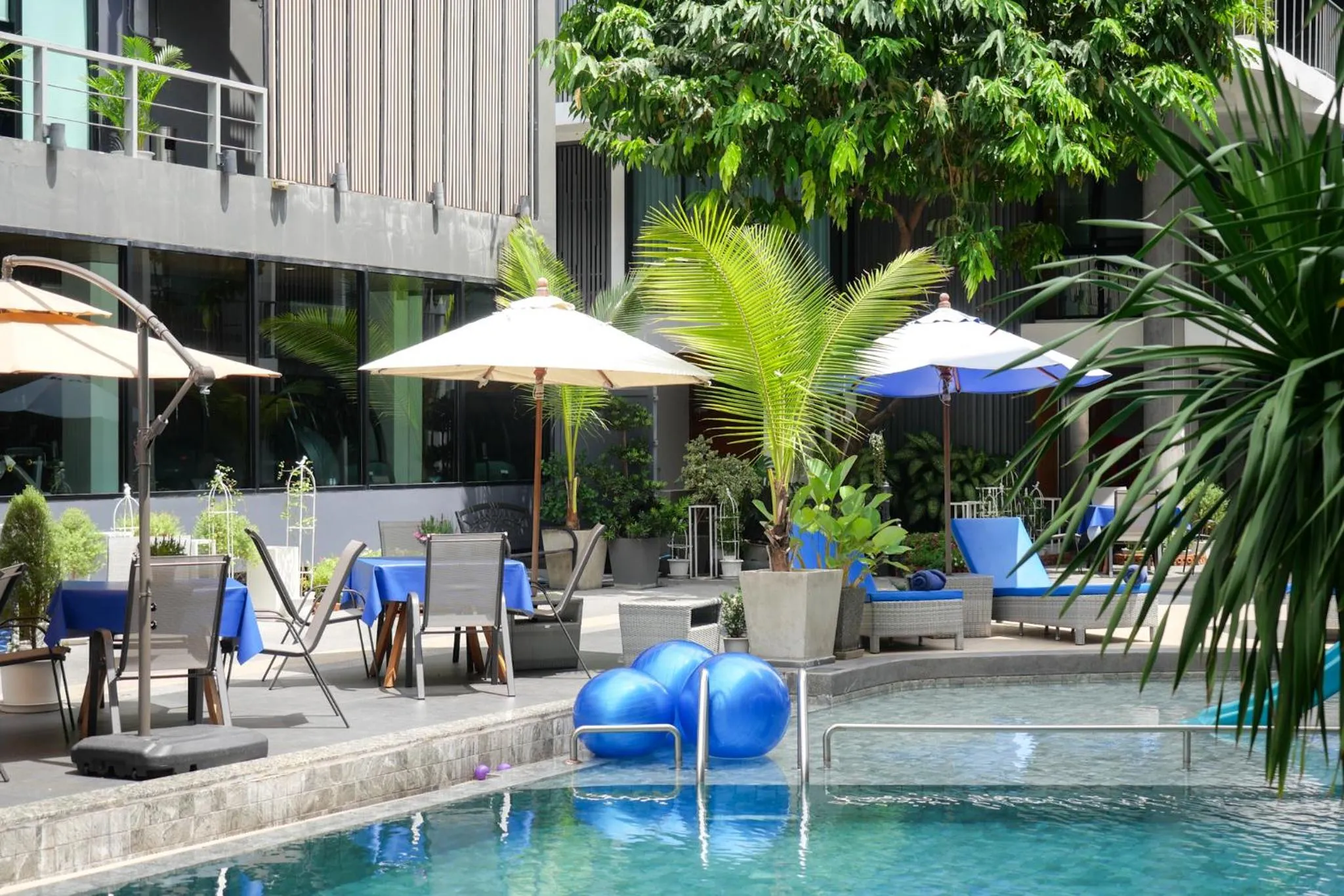 Swimming pool in Wintree City Resort Chiang Mai