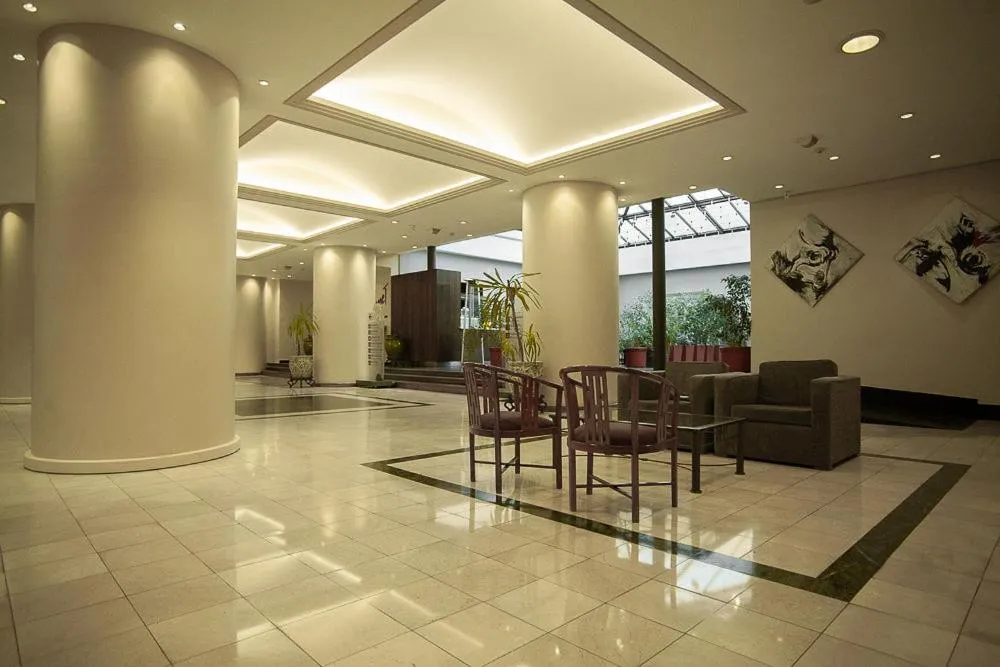 Austral Plaza Hotel
