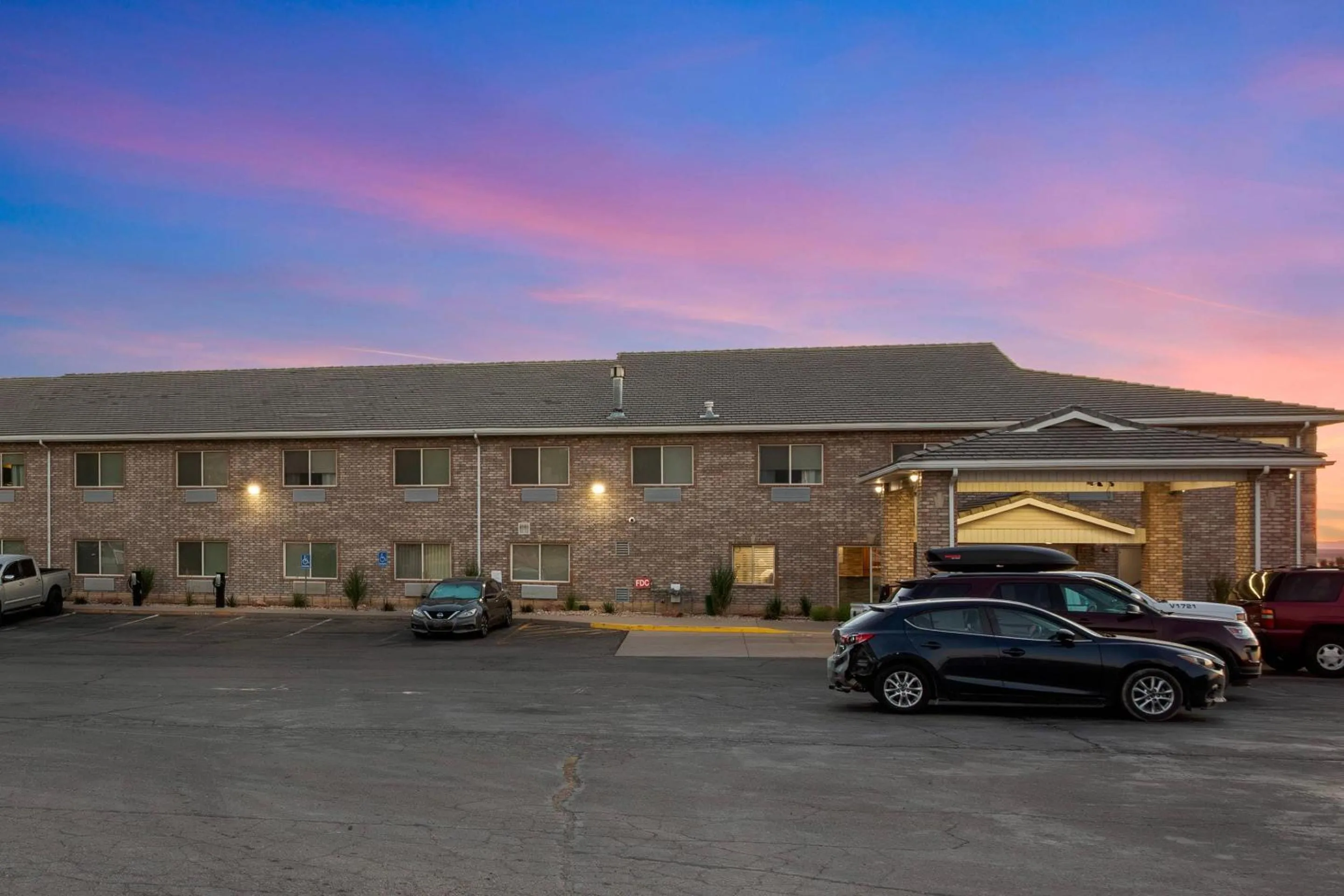 Property building in Quality Inn & Suites Fillmore I-15